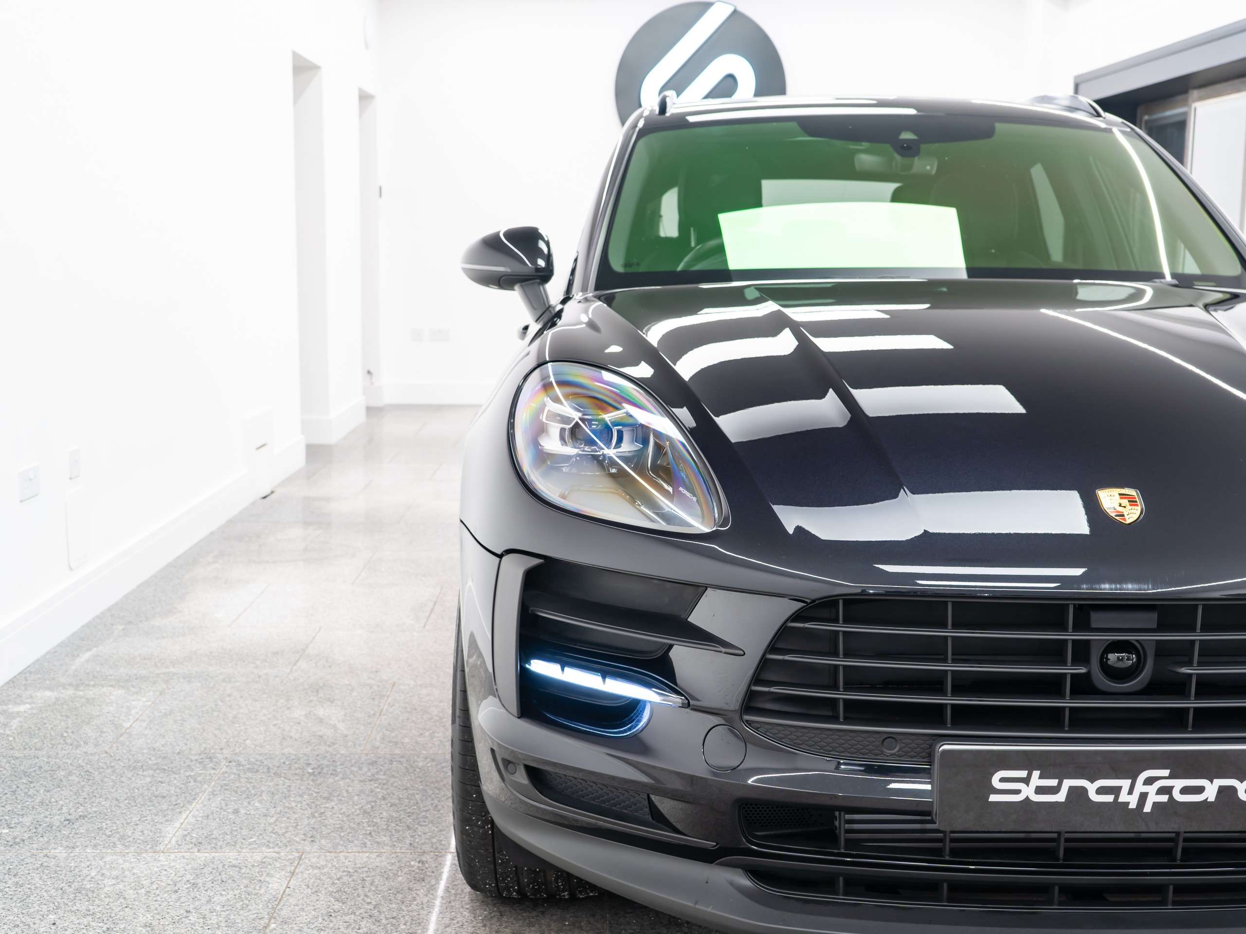 2018 PORSCHE MACAN 2018 PORSCHE MACAN