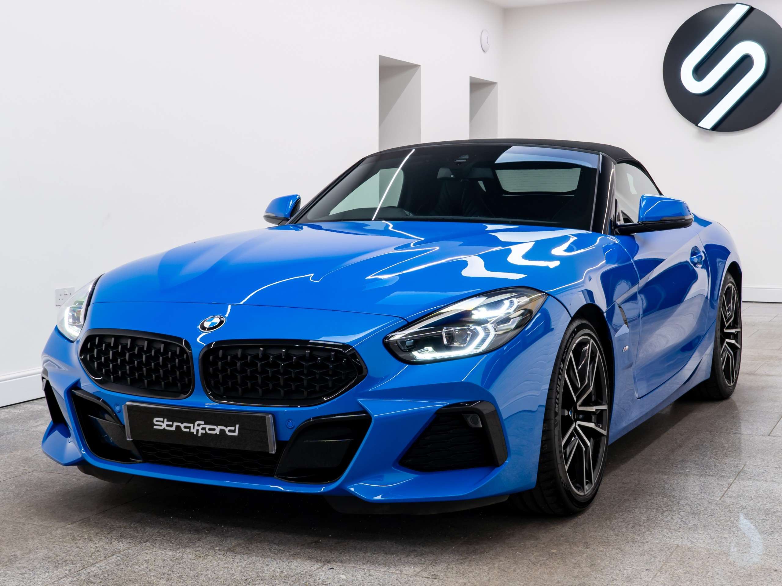 A 2021 BMW Z4 2.0 30i M Sport Convertible 2dr Petrol Auto sDrive Euro 6 (s/s) (258 ps) A 2021 BMW Z4 2.0 30i M Sport Convertible 2dr Petrol Auto sDrive Euro 6 (s/s) (258 ps)