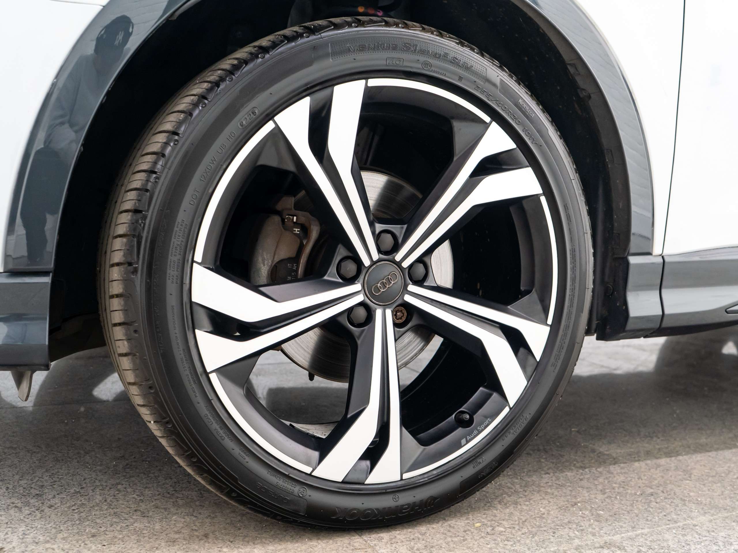 2020 AUDI Q3 2020 AUDI Q3