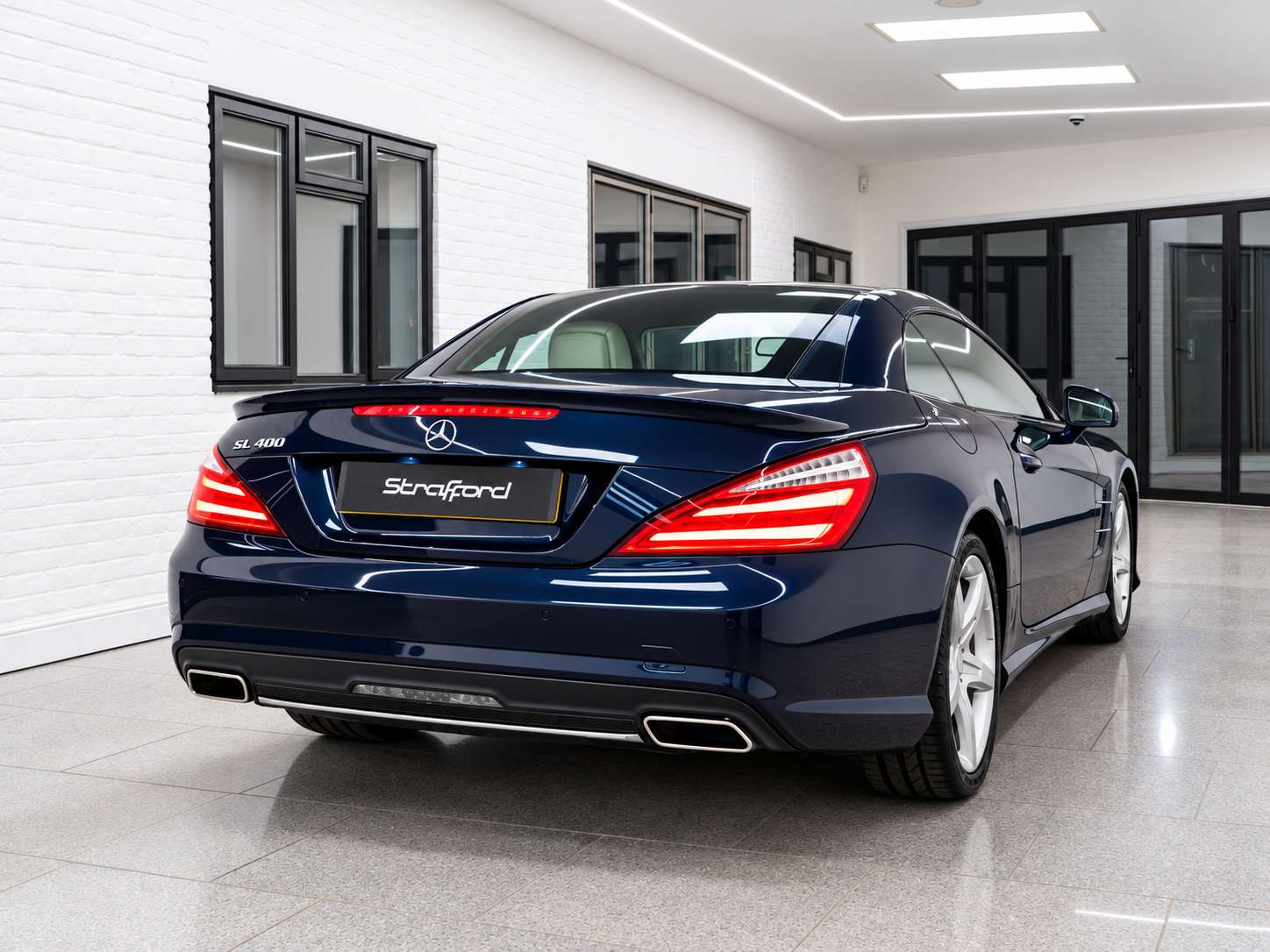A 2014 MERCEDES-BENZ SL 3.0 SL400 AMG Sport Convertible 2dr Petrol G-Tronic Euro 6 (s/s) (333 ps) A 2014 MERCEDES-BENZ SL 3.0 SL400 AMG Sport Convertible 2dr Petrol G-Tronic Euro 6 (s/s) (333 ps)