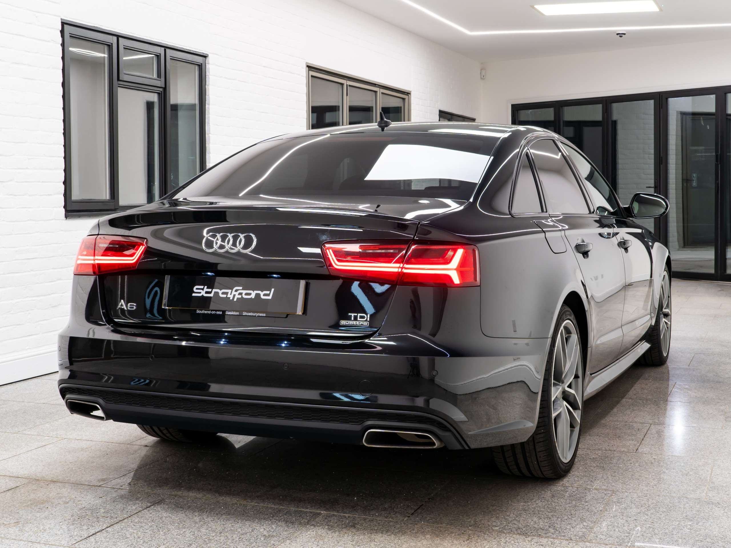 A 2017 AUDI A6 SALOON 2.0 TDI Black Edition Saloon 4dr Diesel S Tronic quattro Euro 6 (s/s) (190 ps) A 2017 AUDI A6 SALOON 2.0 TDI Black Edition Saloon 4dr Diesel S Tronic quattro Euro 6 (s/s) (190 ps)