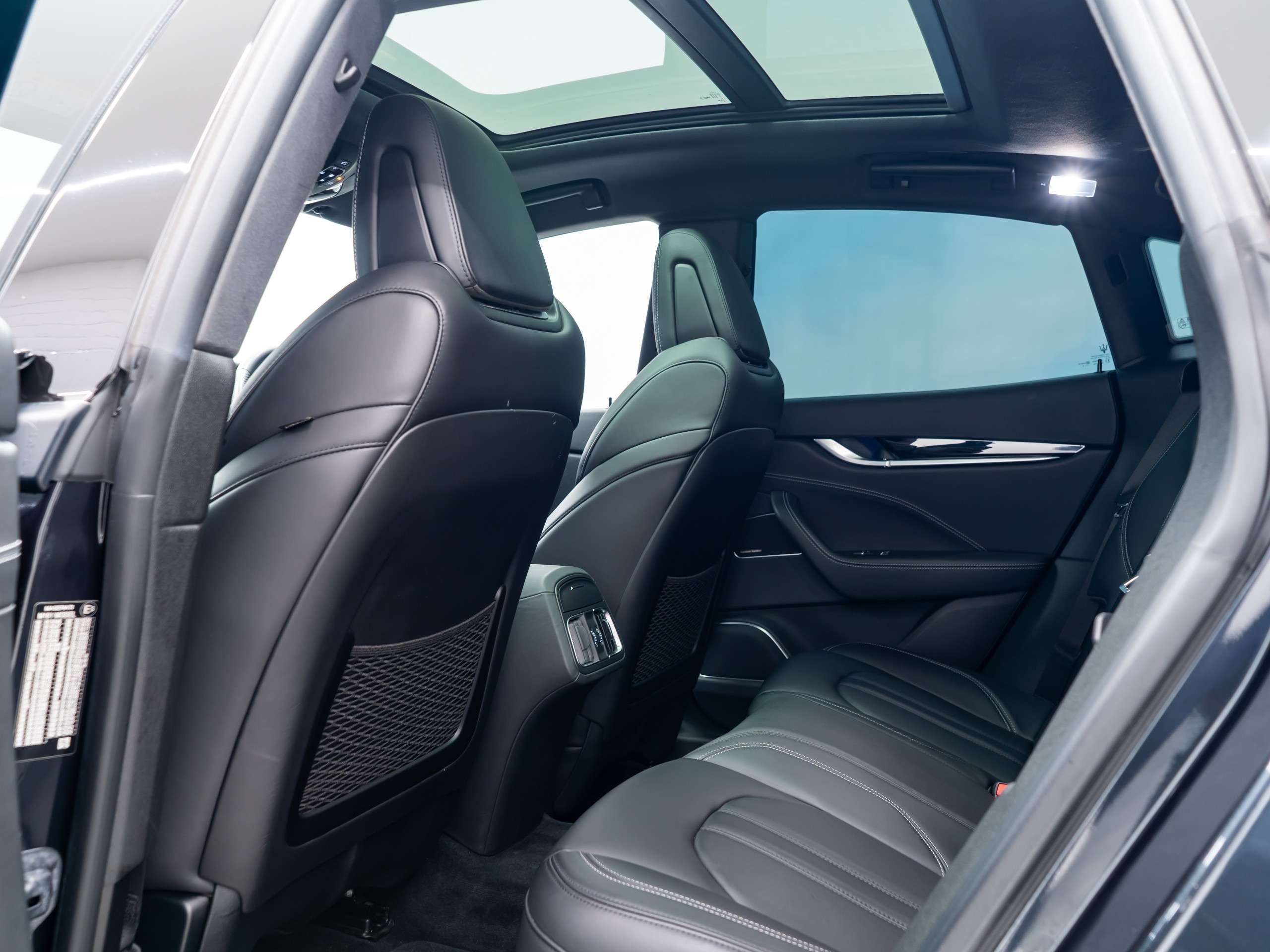 2018 MASERATI LEVANTE 2018 MASERATI LEVANTE