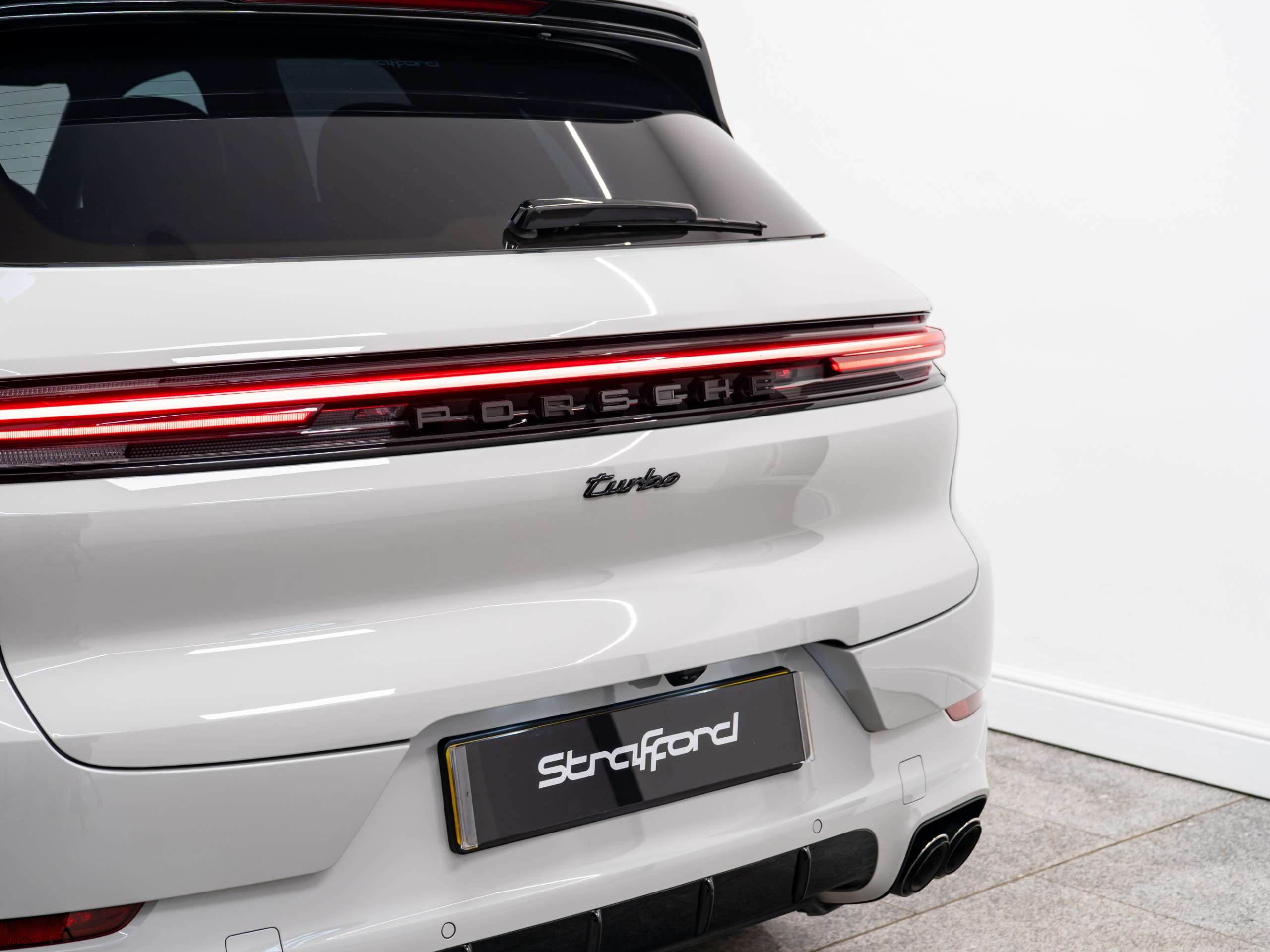 2024 PORSCHE CAYENNE 2024 PORSCHE CAYENNE
