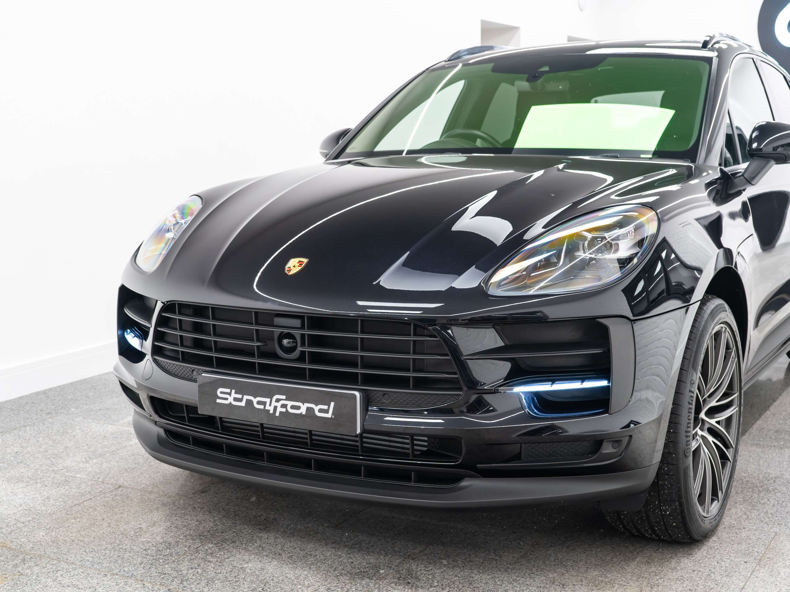 2018 PORSCHE MACAN 2018 PORSCHE MACAN