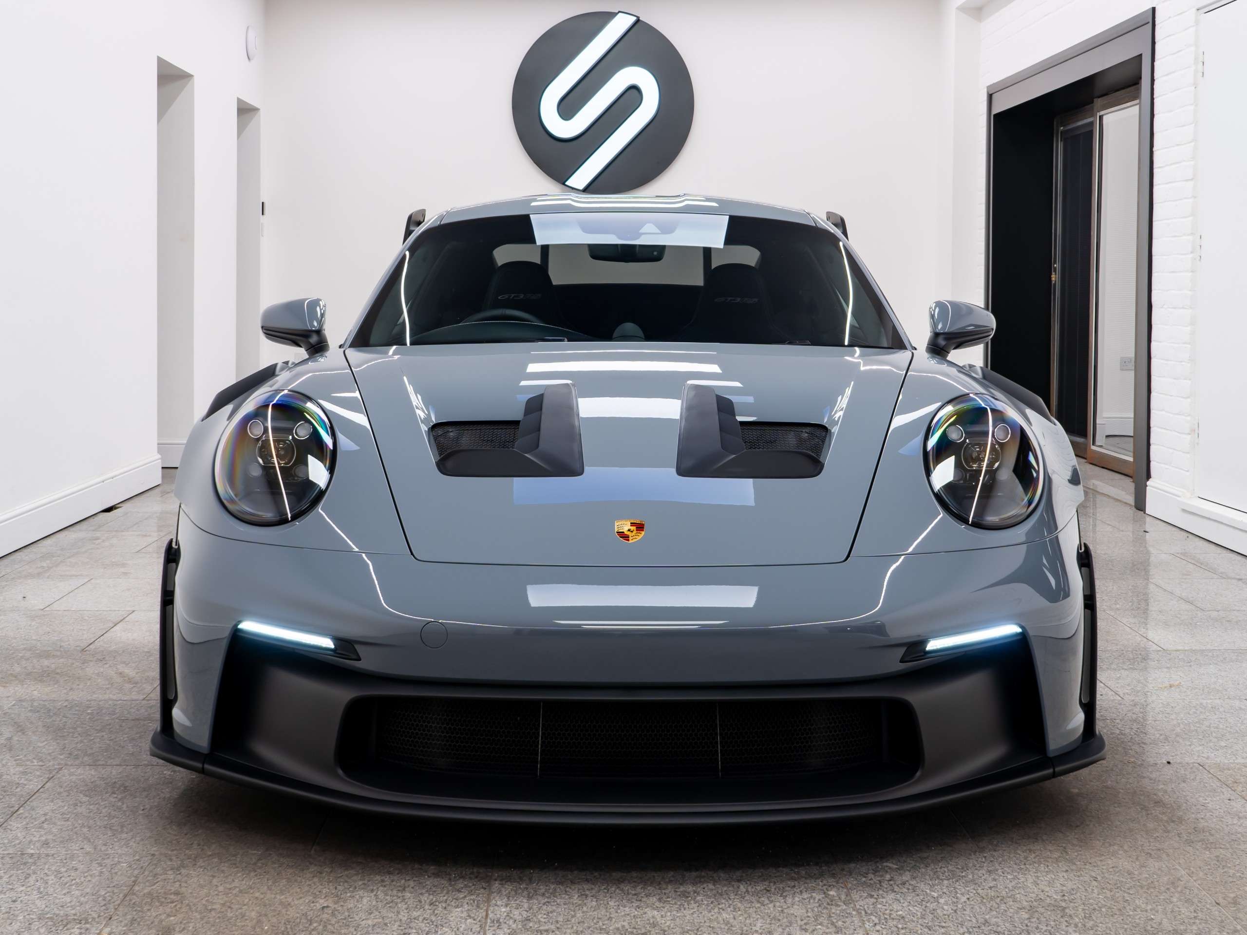 A 2025 PORSCHE 911 4.0 992 GT3 RS Coupe 2dr Petrol PDK Euro 6 (s/s) (525 ps) A 2025 PORSCHE 911 4.0 992 GT3 RS Coupe 2dr Petrol PDK Euro 6 (s/s) (525 ps)