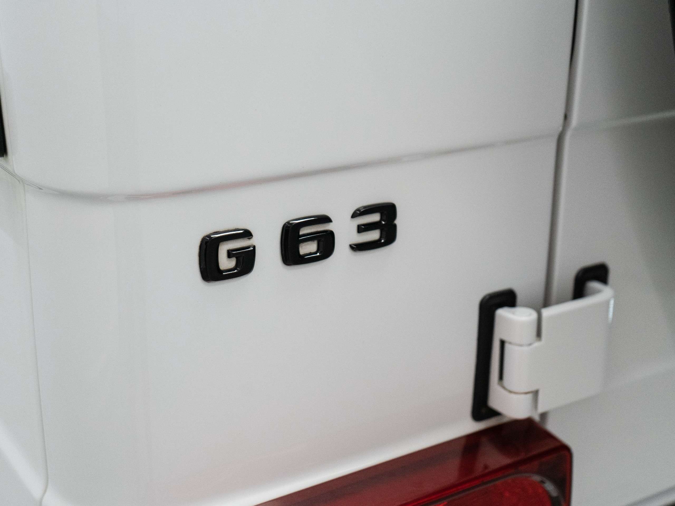 null MERCEDES-BENZ G CLASS null MERCEDES-BENZ G CLASS