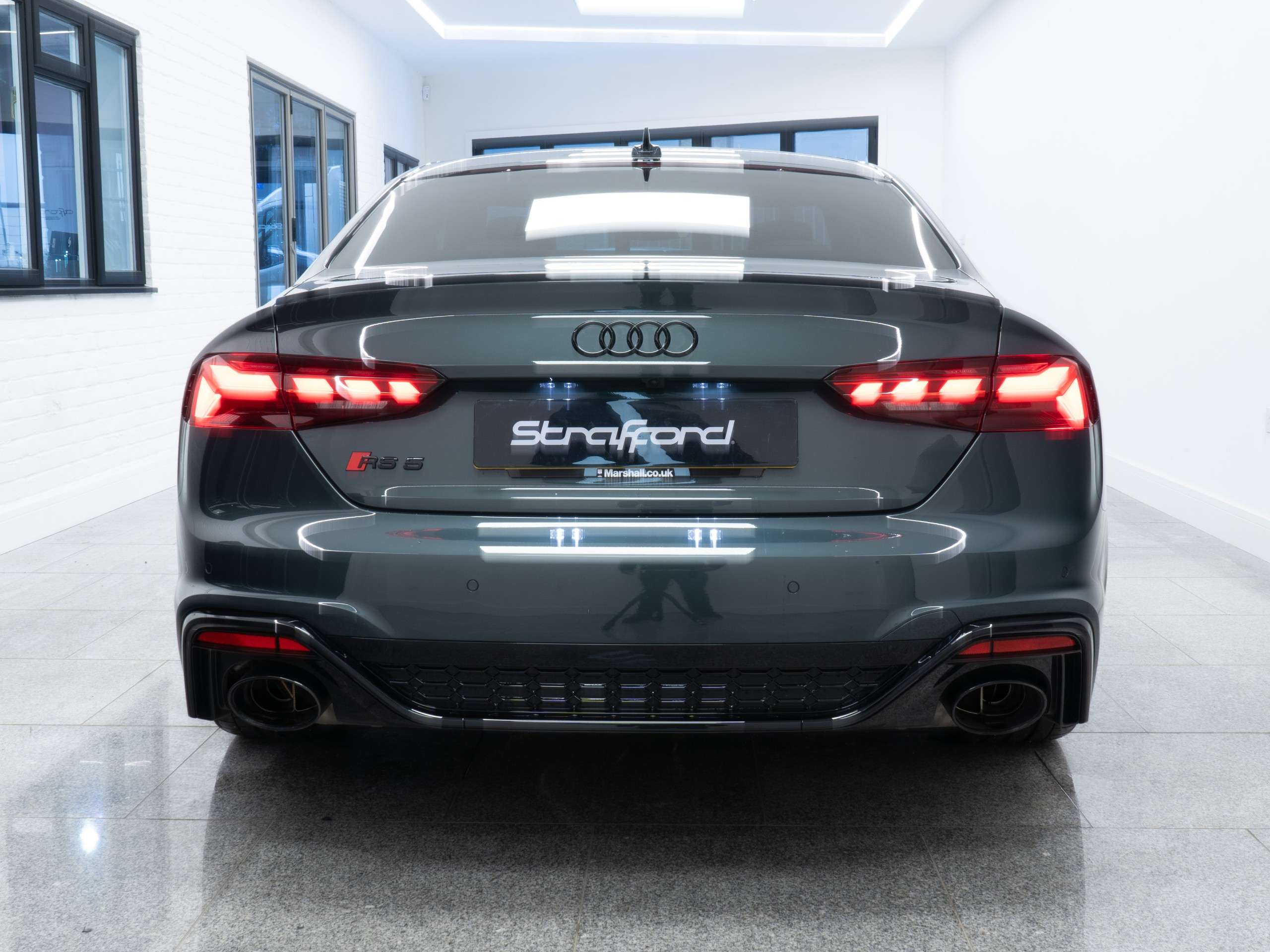2022 AUDI RS5 2022 AUDI RS5