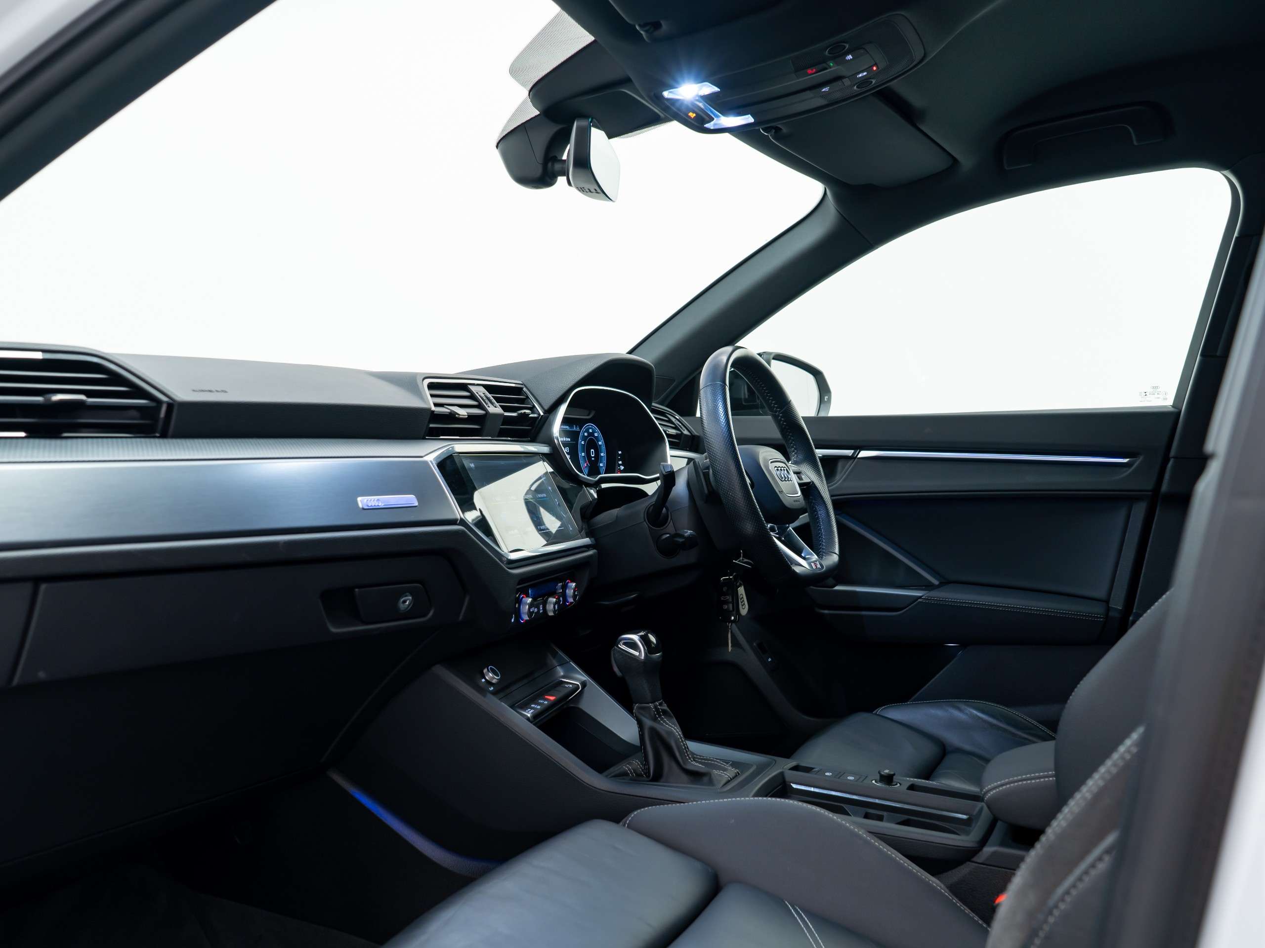 2020 AUDI Q3 2020 AUDI Q3