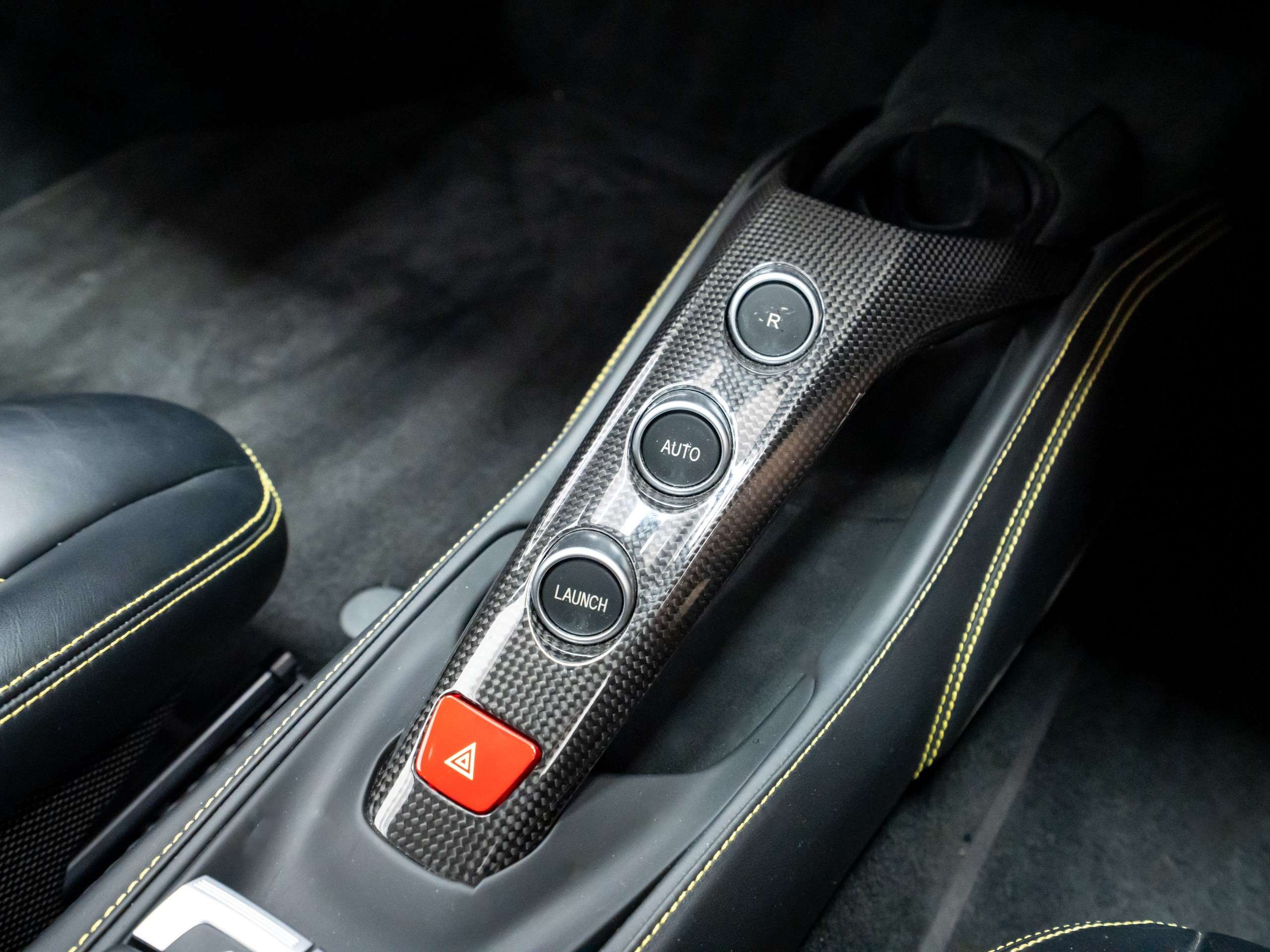 2016 FERRARI 488 2016 FERRARI 488