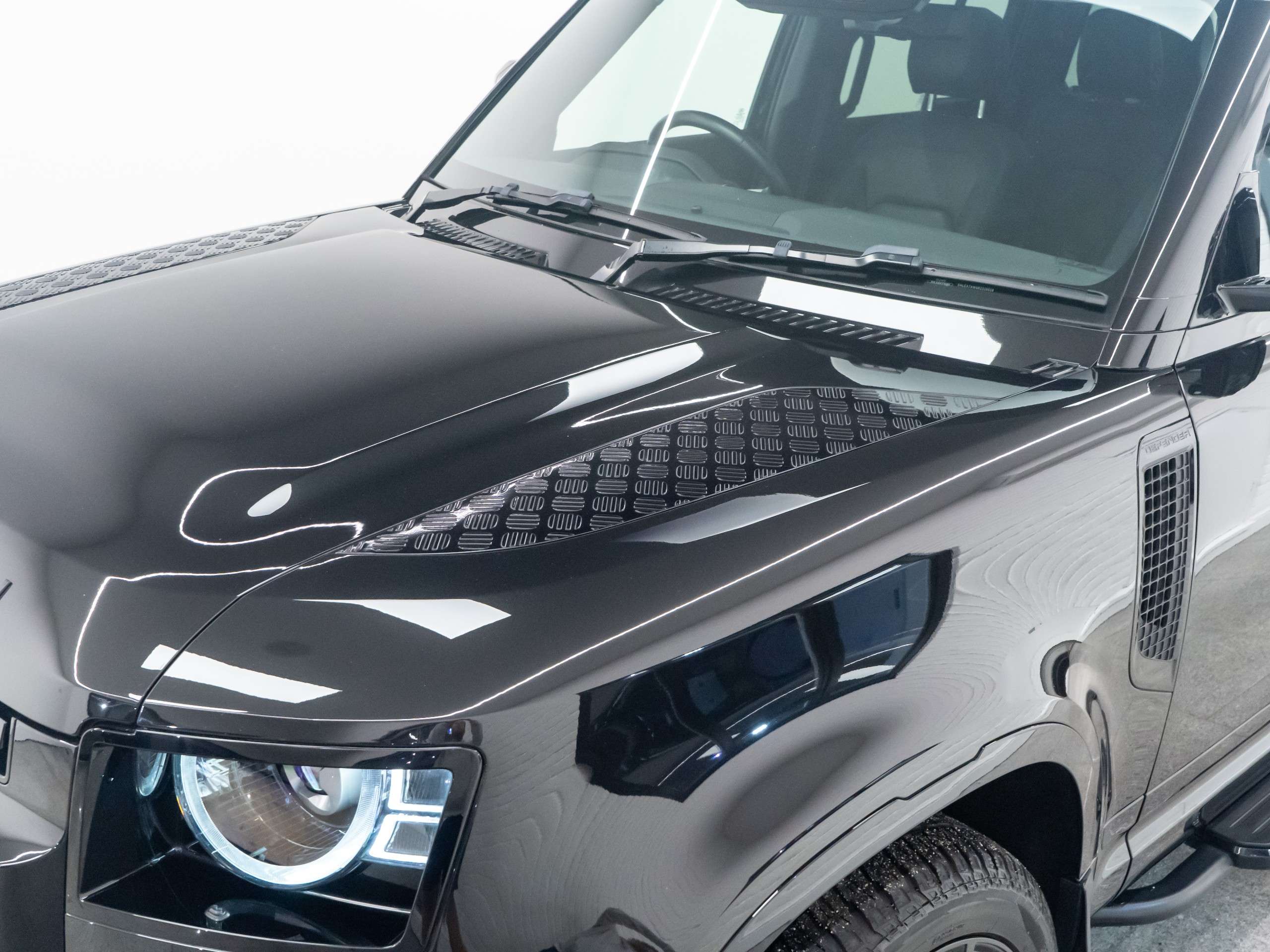 2024 LAND ROVER DEFENDER 110 2024 LAND ROVER DEFENDER 110