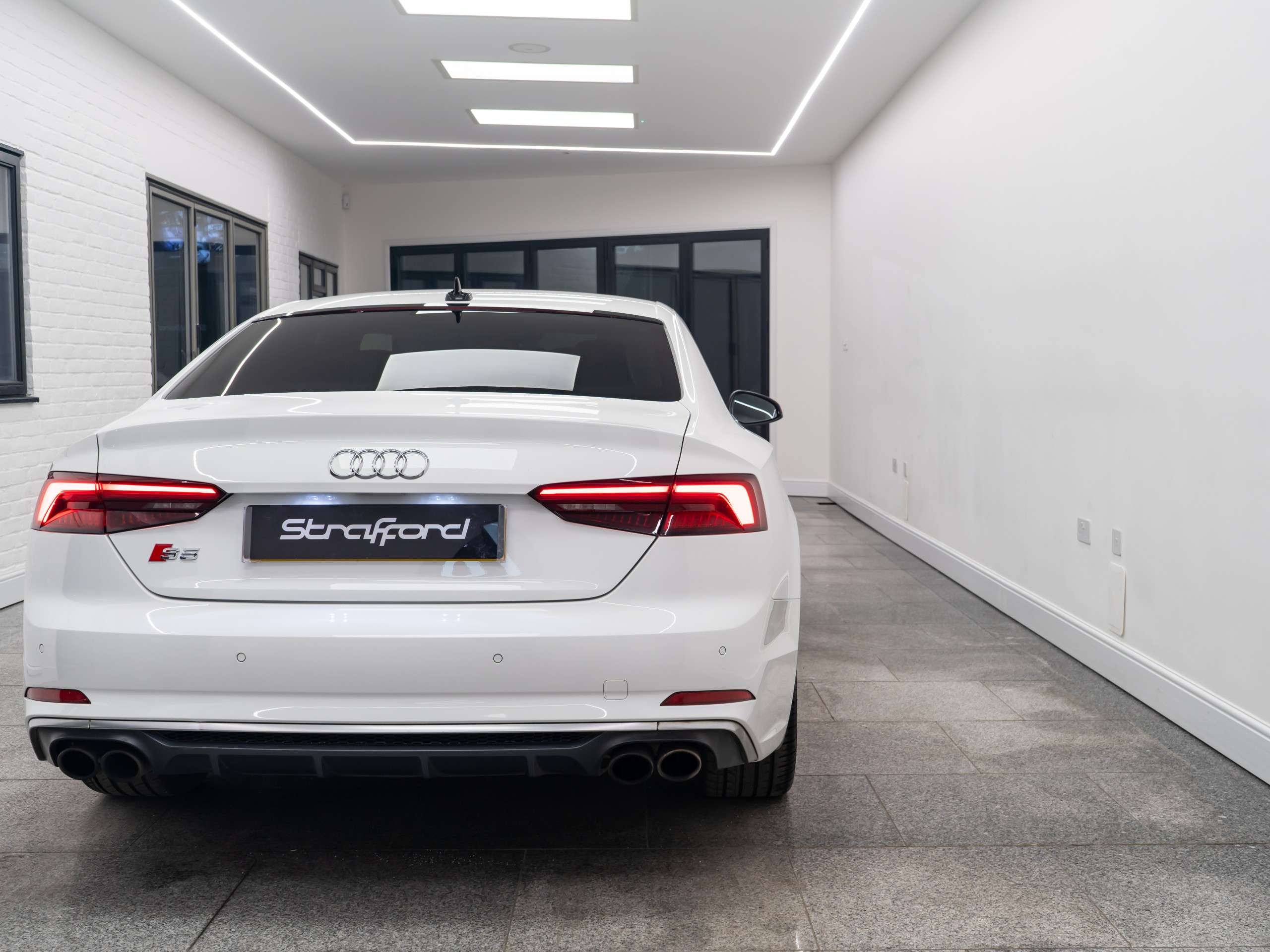 2018 AUDI S5 2018 AUDI S5