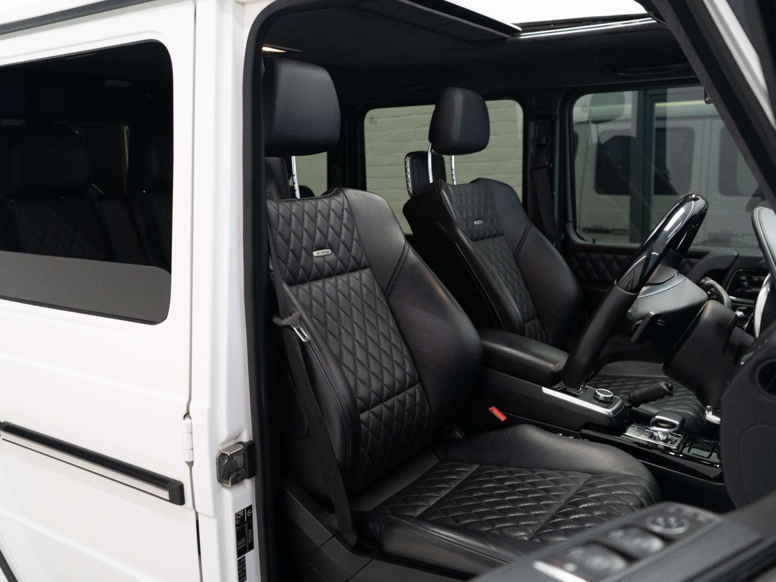 null MERCEDES-BENZ G CLASS null MERCEDES-BENZ G CLASS