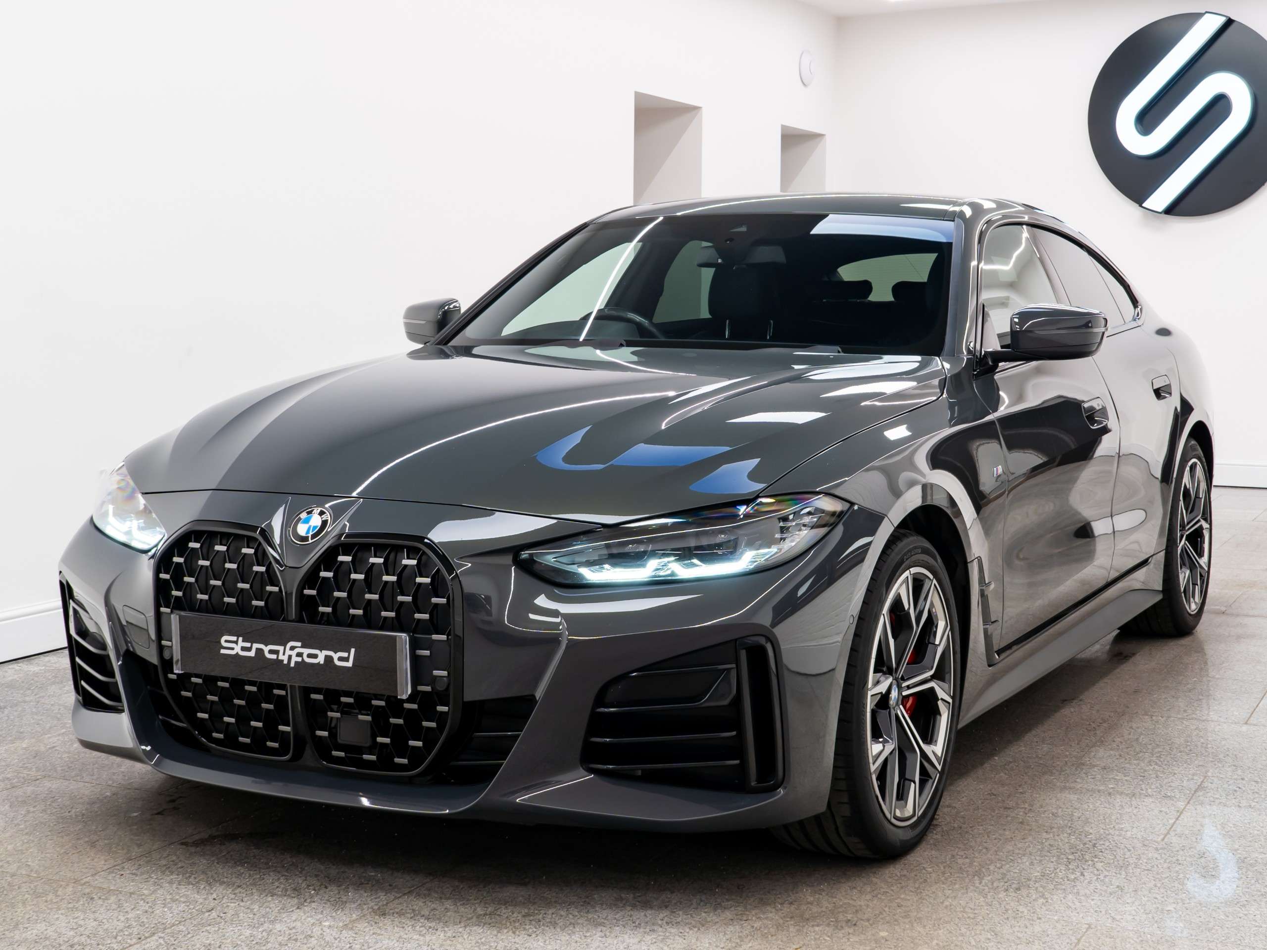 A 2022 BMW 4 SERIES GRAN COUPE 2.0 430i M Sport Pro Edition Hatchback 5dr Petrol Auto Euro 6 (s/s) (245 ps) A 2022 BMW 4 SERIES GRAN COUPE 2.0 430i M Sport Pro Edition Hatchback 5dr Petrol Auto Euro 6 (s/s) (245 ps)