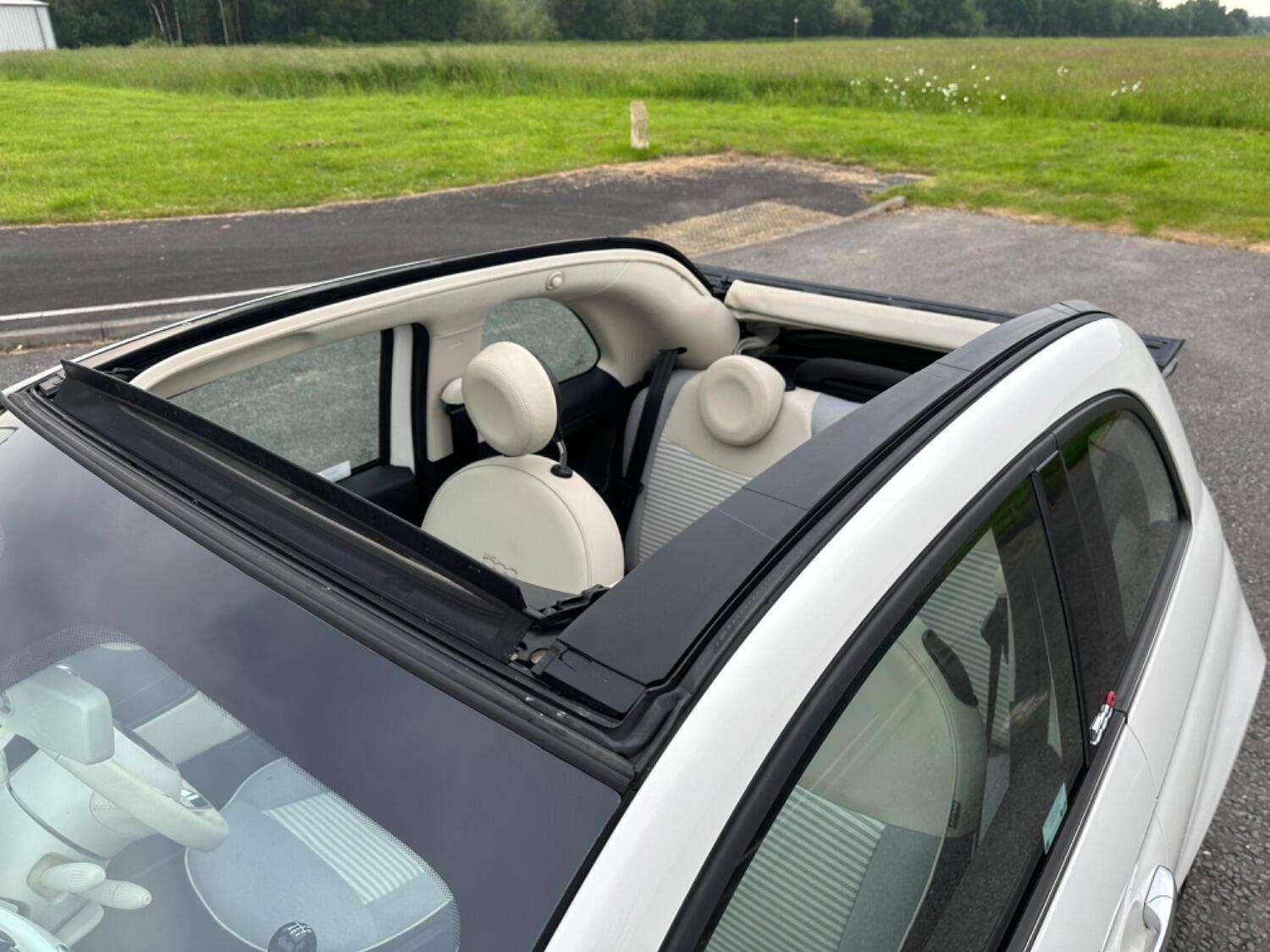 2018 FIAT 500C 2018 FIAT 500C