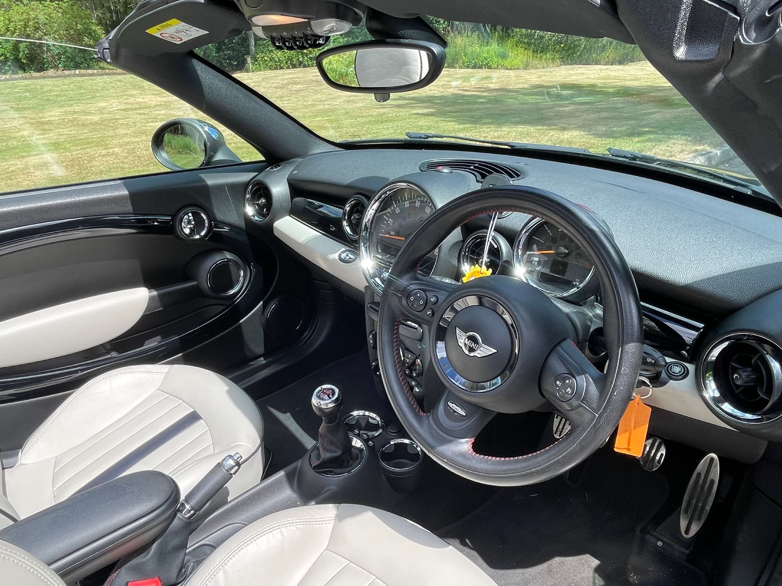 2015 MINI ROADSTER 2015 MINI ROADSTER