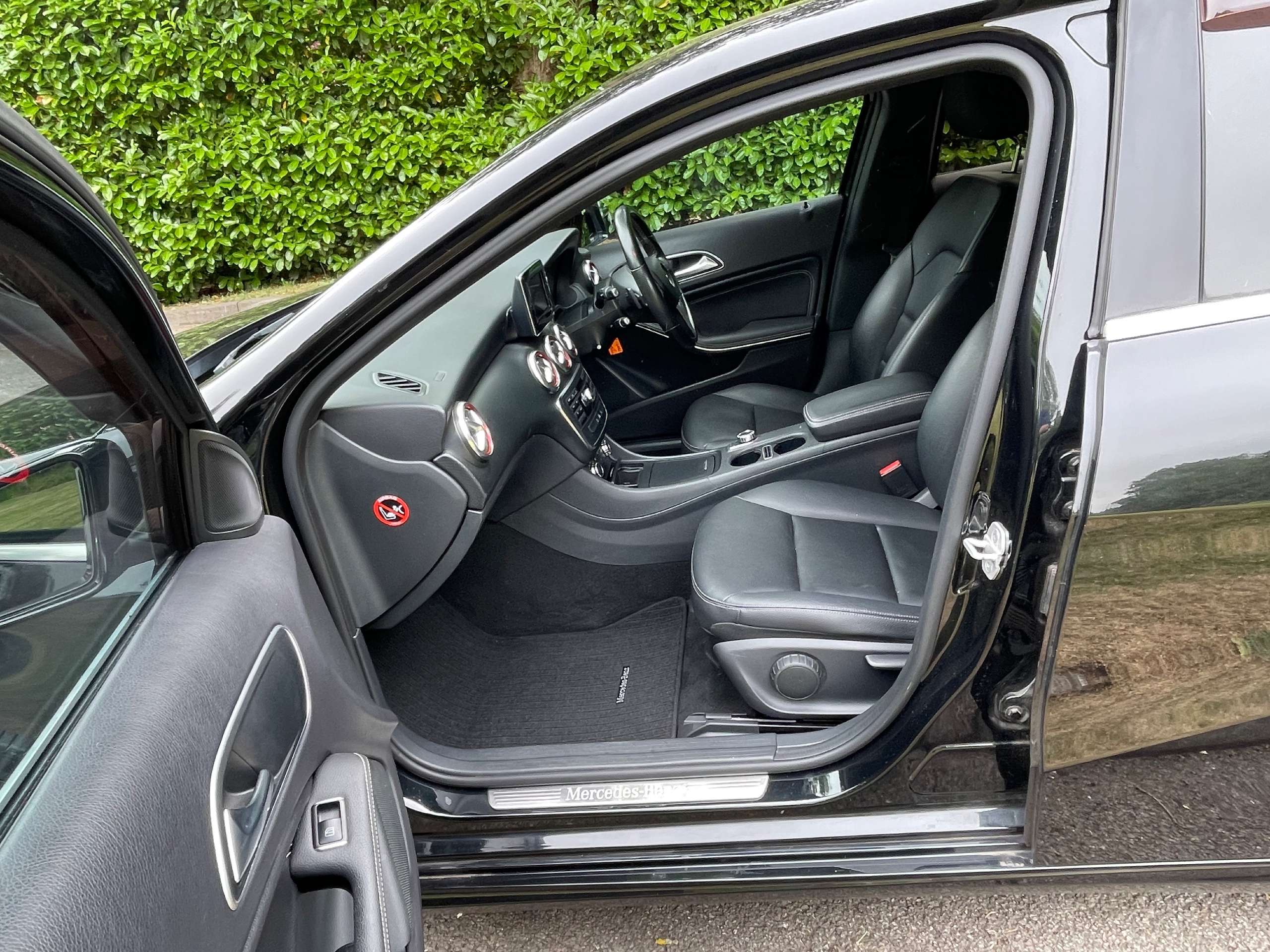 2015 MERCEDES-BENZ A CLASS 2015 MERCEDES-BENZ A CLASS