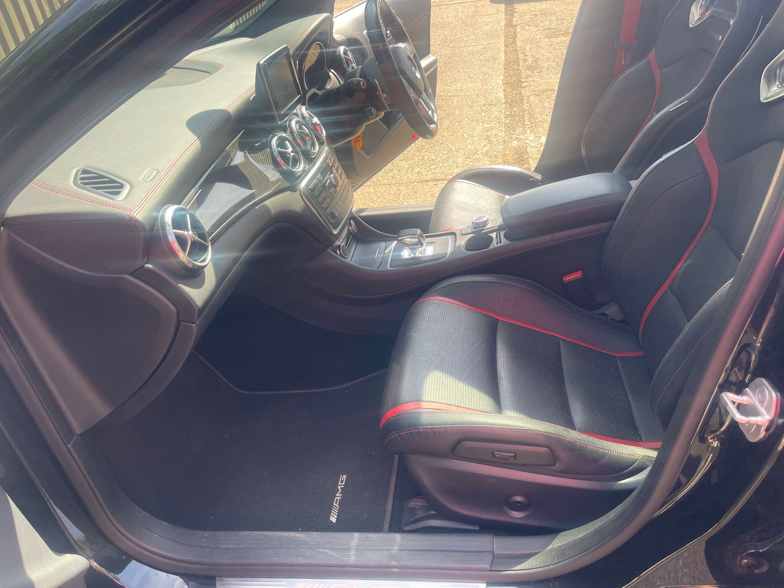 2015 MERCEDES-BENZ GLA 2015 MERCEDES-BENZ GLA