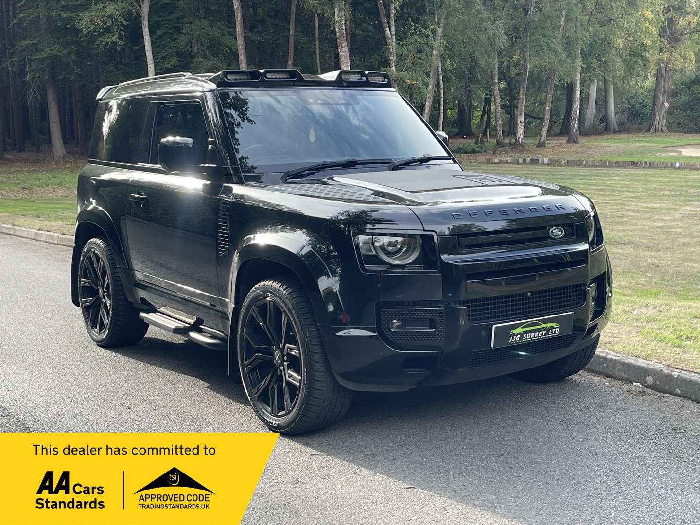 A 2021 LAND ROVER DEFENDER 90 3.0 D200 MHEV S SUV 3dr Diesel Auto 4WD Euro 6 (s/s) (200 ps) A 2021 LAND ROVER DEFENDER 90 3.0 D200 MHEV S SUV 3dr Diesel Auto 4WD Euro 6 (s/s) (200 ps)