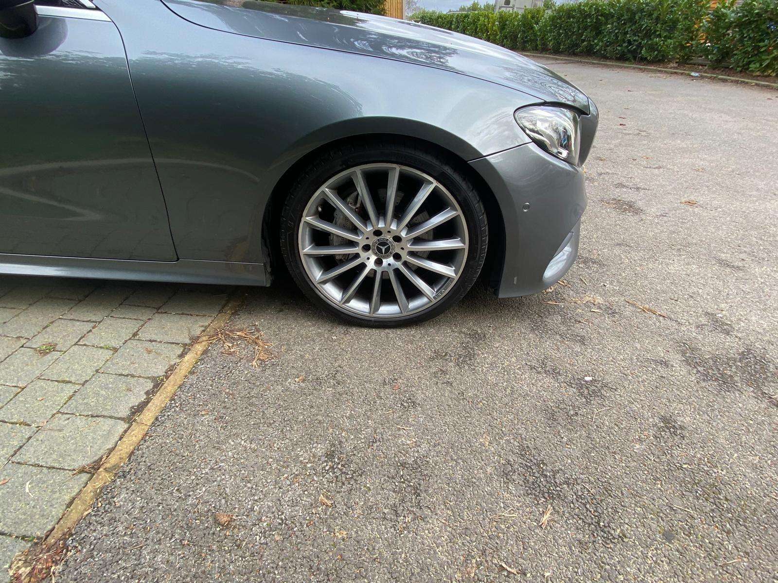 A 2018 MERCEDES-BENZ E CLASS 2.0 E220d AMG Line (Premium) Cabriolet G-Tronic+ Euro 6 (s/s) 2dr A 2018 MERCEDES-BENZ E CLASS 2.0 E220d AMG Line (Premium) Cabriolet G-Tronic+ Euro 6 (s/s) 2dr