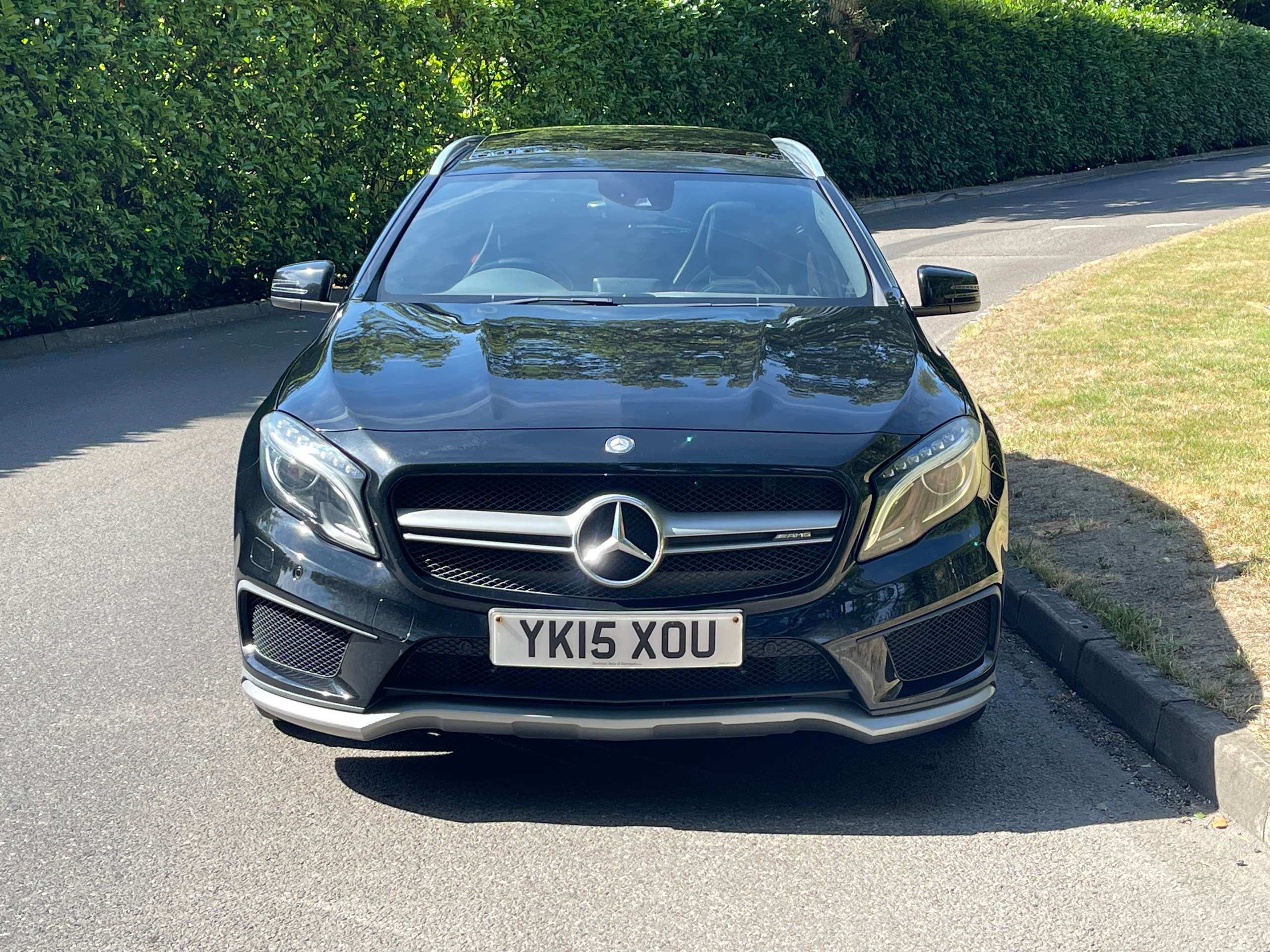 A 2015 MERCEDES-BENZ GLA 2.0 GLA45 AMG SUV 5dr Petrol SpdS DCT 4MATIC Euro 6 (s/s) (360 ps) A 2015 MERCEDES-BENZ GLA 2.0 GLA45 AMG SUV 5dr Petrol SpdS DCT 4MATIC Euro 6 (s/s) (360 ps)