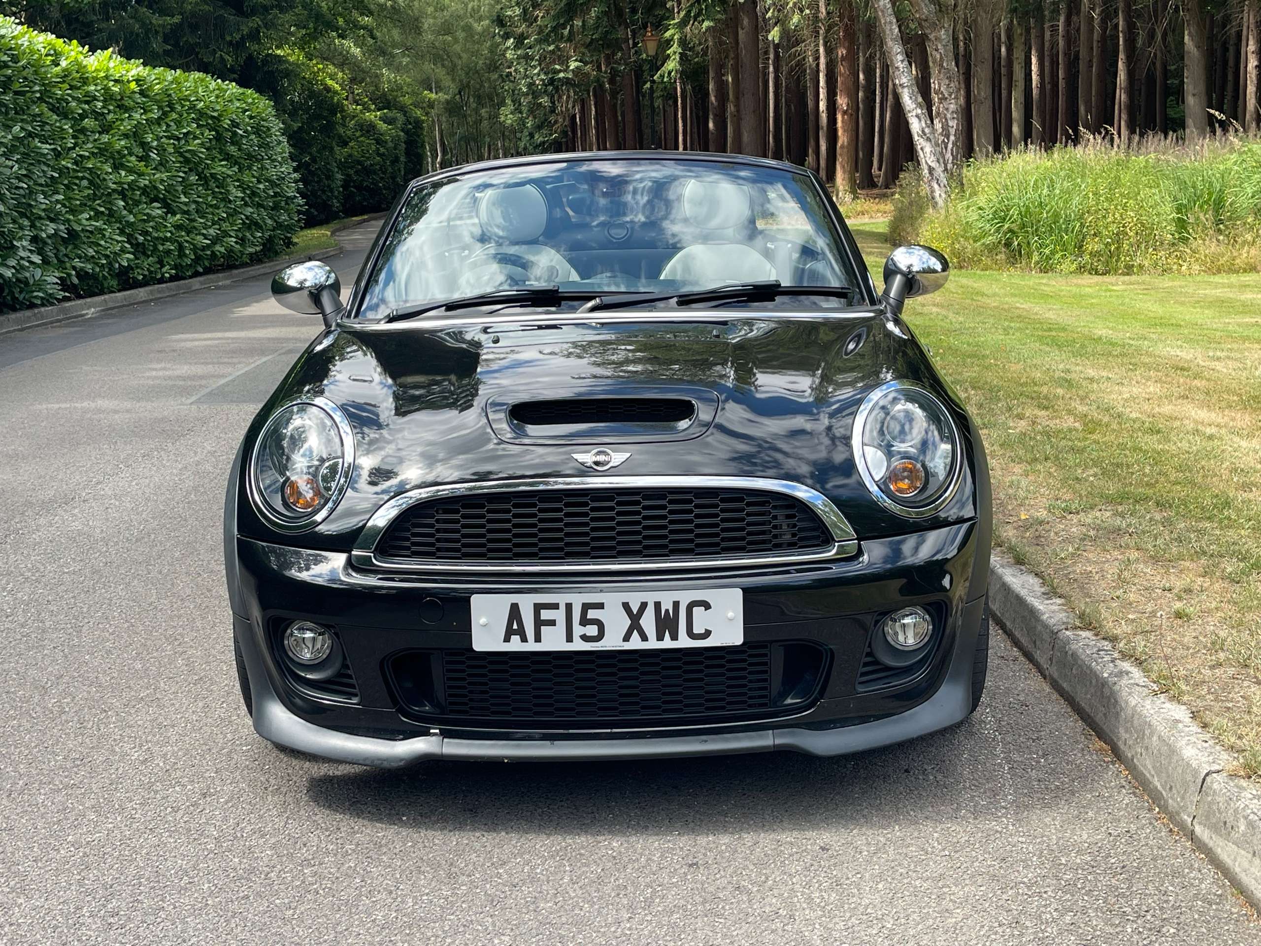 A 2015 MINI ROADSTER 1.6 Cooper S Convertible 2dr Petrol Manual Euro 5 (s/s) (184 ps) A 2015 MINI ROADSTER 1.6 Cooper S Convertible 2dr Petrol Manual Euro 5 (s/s) (184 ps)