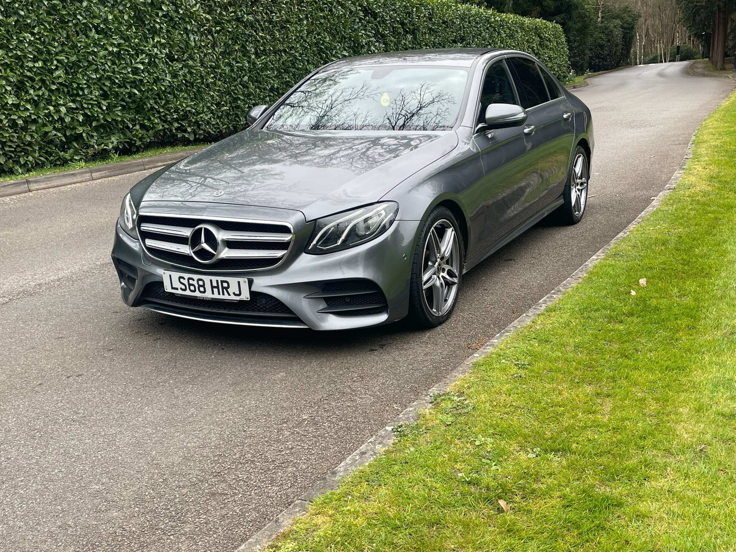A 2018 MERCEDES-BENZ E CLASS 2.0 E220d AMG Line Saloon 4dr Diesel G-Tronic+ Euro 6 (s/s) (194 ps) A 2018 MERCEDES-BENZ E CLASS 2.0 E220d AMG Line Saloon 4dr Diesel G-Tronic+ Euro 6 (s/s) (194 ps)
