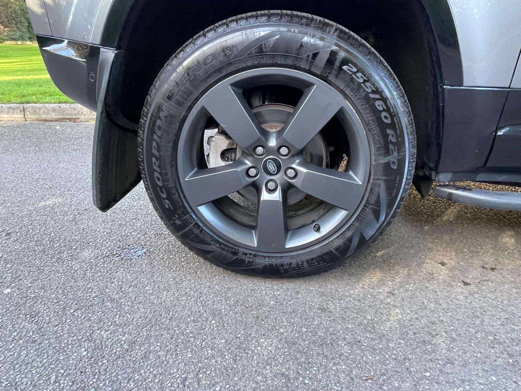 2022 LAND ROVER DEFENDER 90 2022 LAND ROVER DEFENDER 90