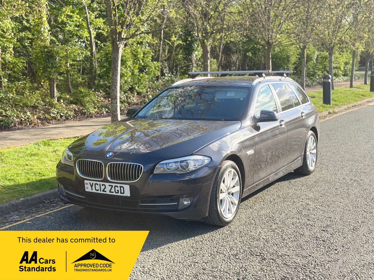 A 2012 BMW 5 SERIES 2.0 520d SE Touring 5dr Diesel Steptronic Euro 5 (s/s) (184 ps) A 2012 BMW 5 SERIES 2.0 520d SE Touring 5dr Diesel Steptronic Euro 5 (s/s) (184 ps)