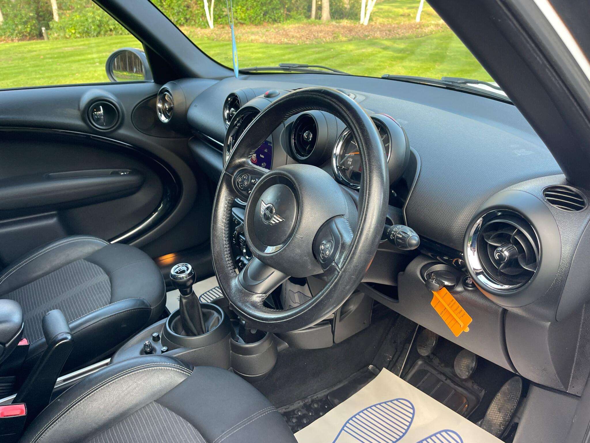 2015 MINI COUNTRYMAN 2015 MINI COUNTRYMAN