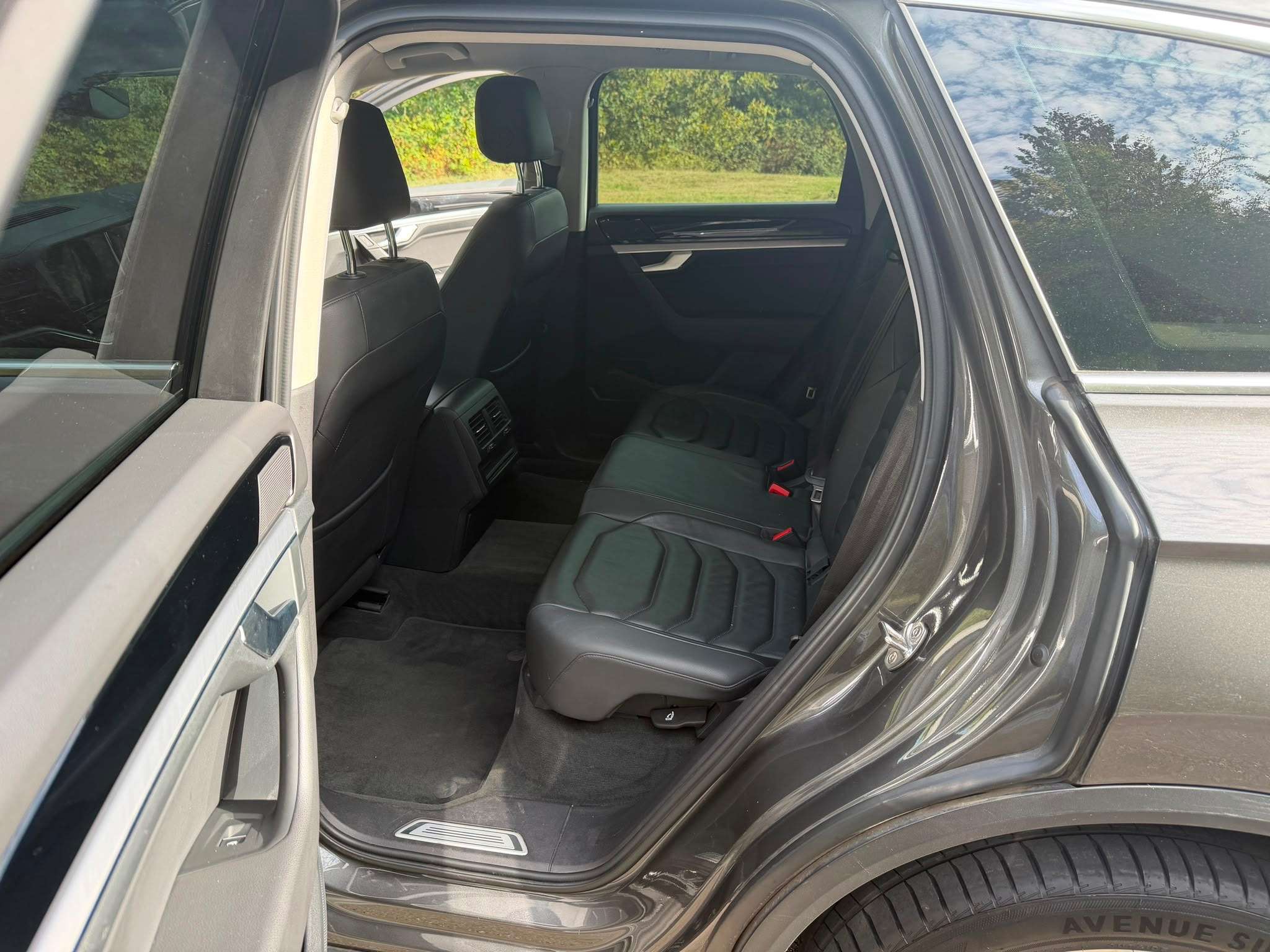 2019 VOLKSWAGEN TOUAREG 2019 VOLKSWAGEN TOUAREG