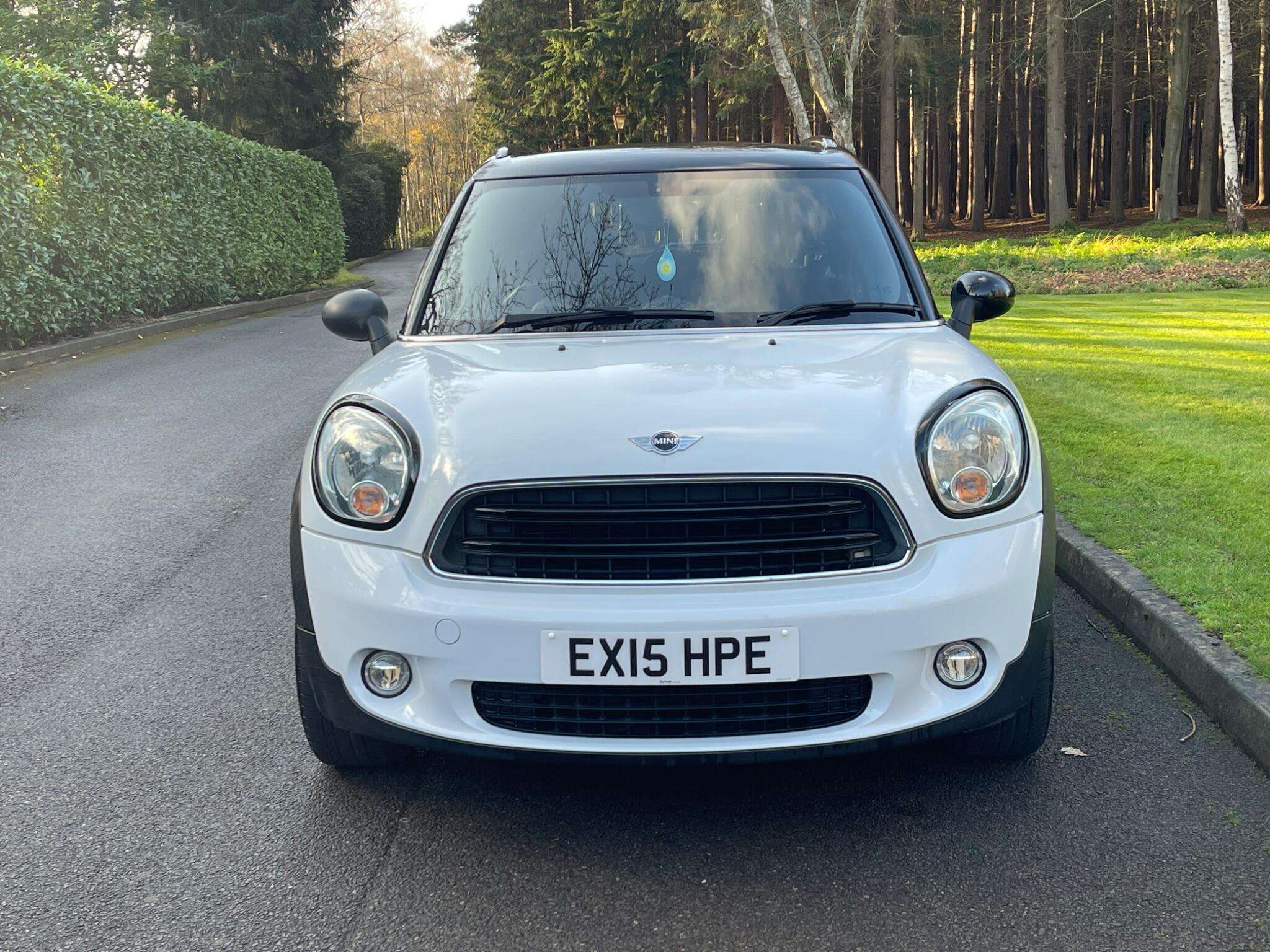 A 2015 MINI COUNTRYMAN 1.6 Cooper Euro 6 (s/s) 5dr A 2015 MINI COUNTRYMAN 1.6 Cooper Euro 6 (s/s) 5dr