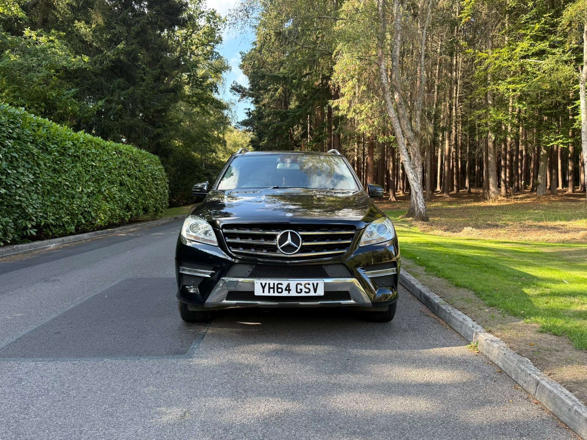 A 2014 MERCEDES-BENZ M CLASS 3.0 ML350 V6 BlueTEC AMG Sport SUV 5dr Diesel G-Tronic 4WD Euro 6 (s/s) (258 ps) A 2014 MERCEDES-BENZ M CLASS 3.0 ML350 V6 BlueTEC AMG Sport SUV 5dr Diesel G-Tronic 4WD Euro 6 (s/s) (258 ps)