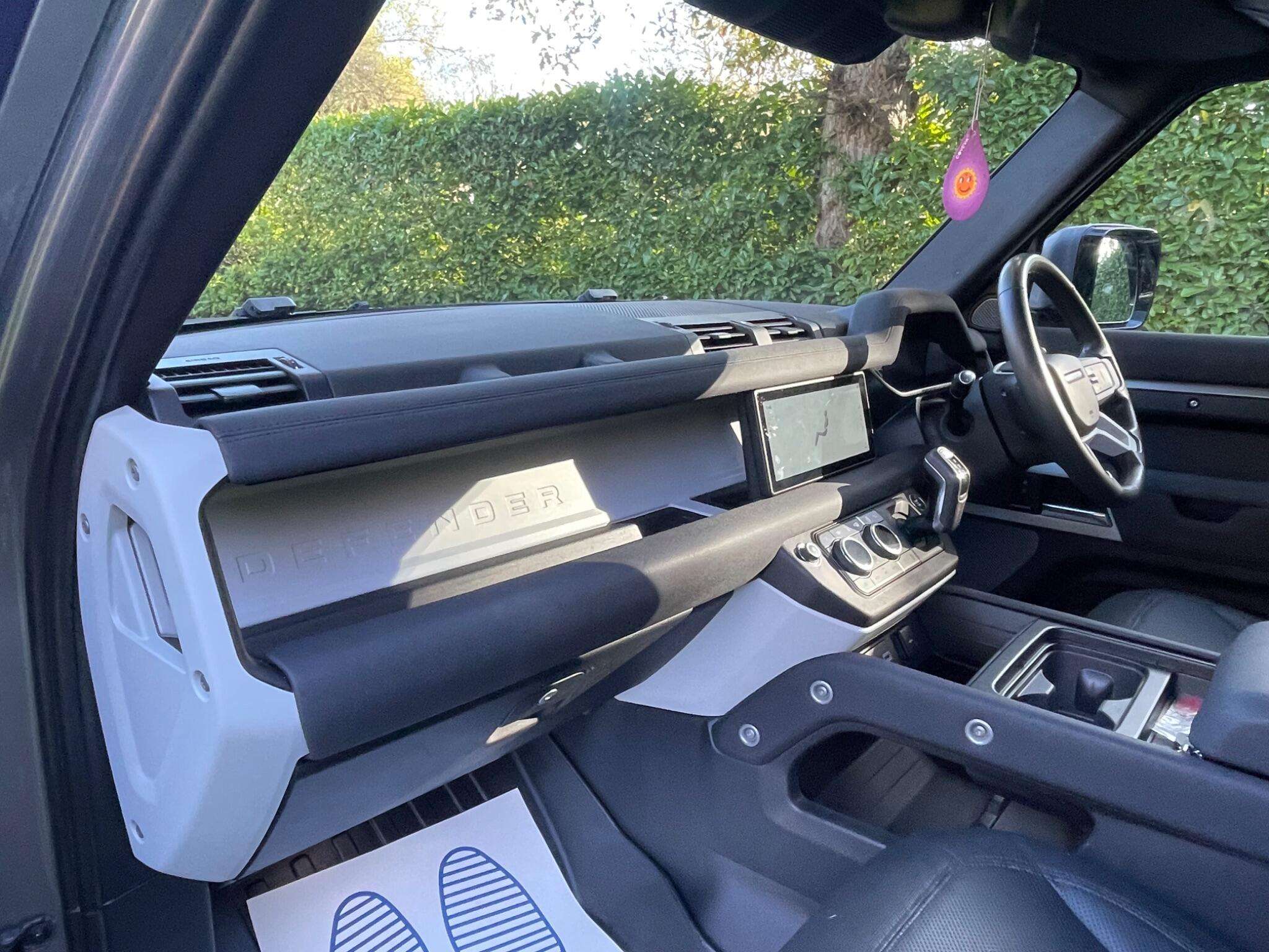 2022 LAND ROVER DEFENDER 90 2022 LAND ROVER DEFENDER 90