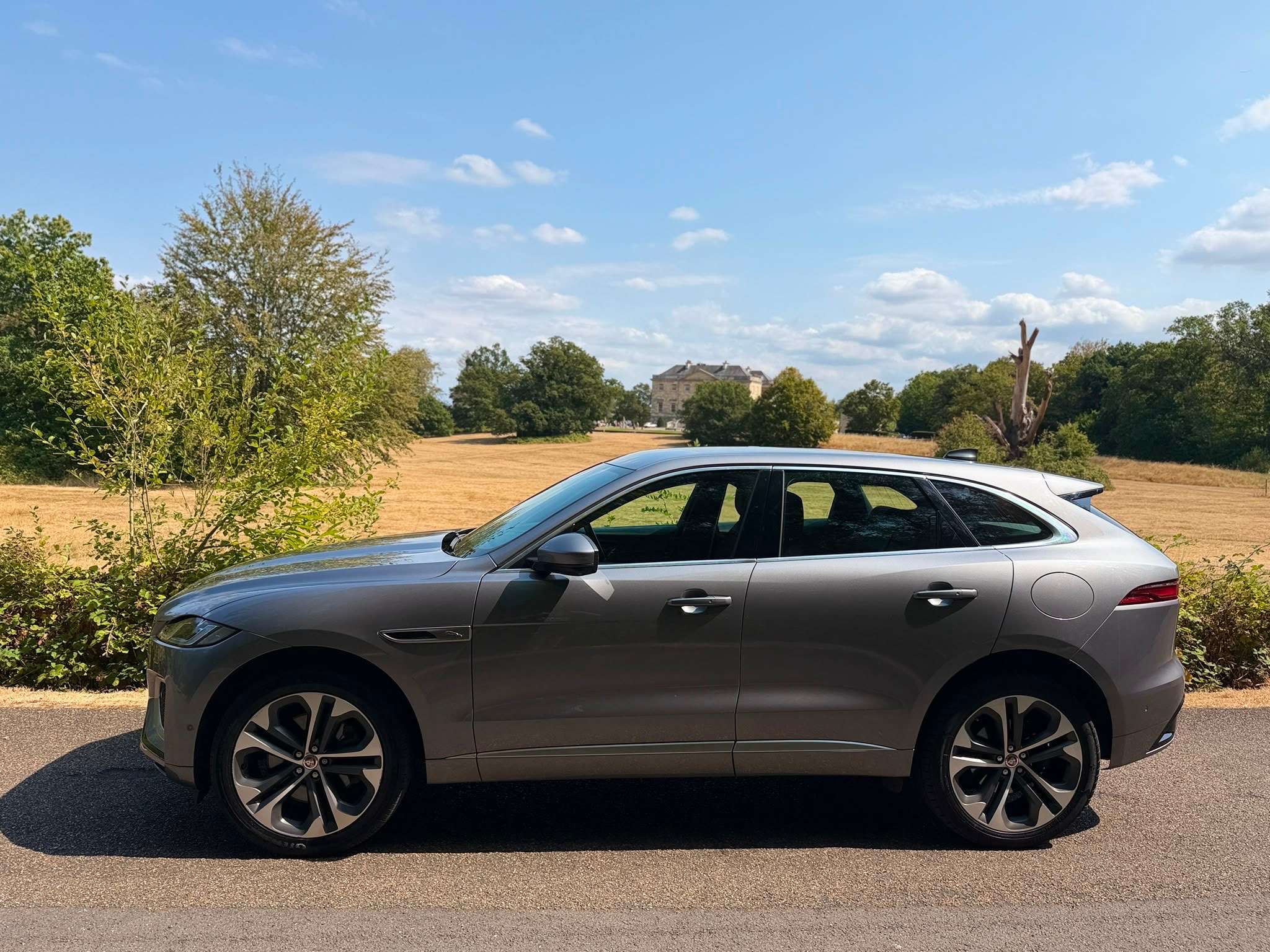 2021 JAGUAR F-PACE 2021 JAGUAR F-PACE