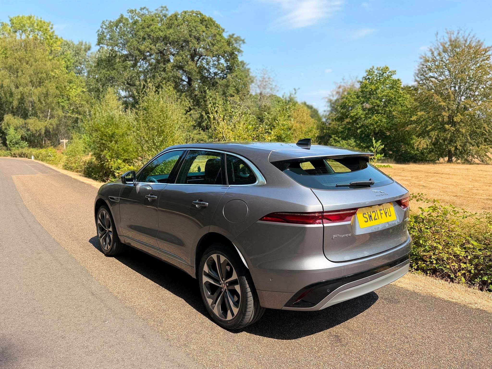 2021 JAGUAR F-PACE 2021 JAGUAR F-PACE