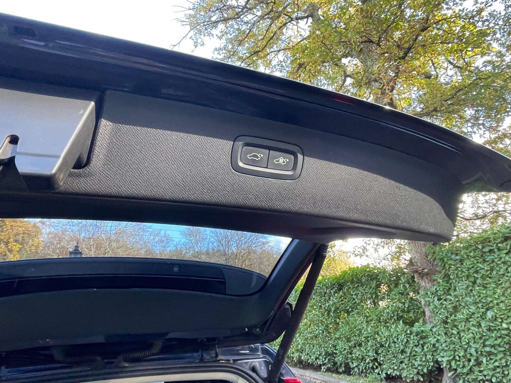 2015 VOLVO XC90 2015 VOLVO XC90