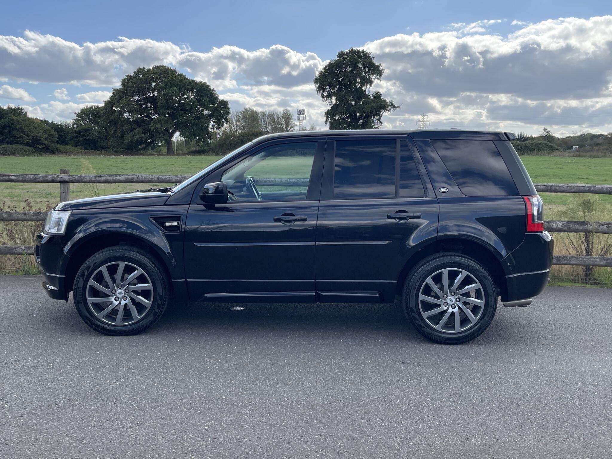 2011 LAND ROVER FREELANDER 2 2011 LAND ROVER FREELANDER 2