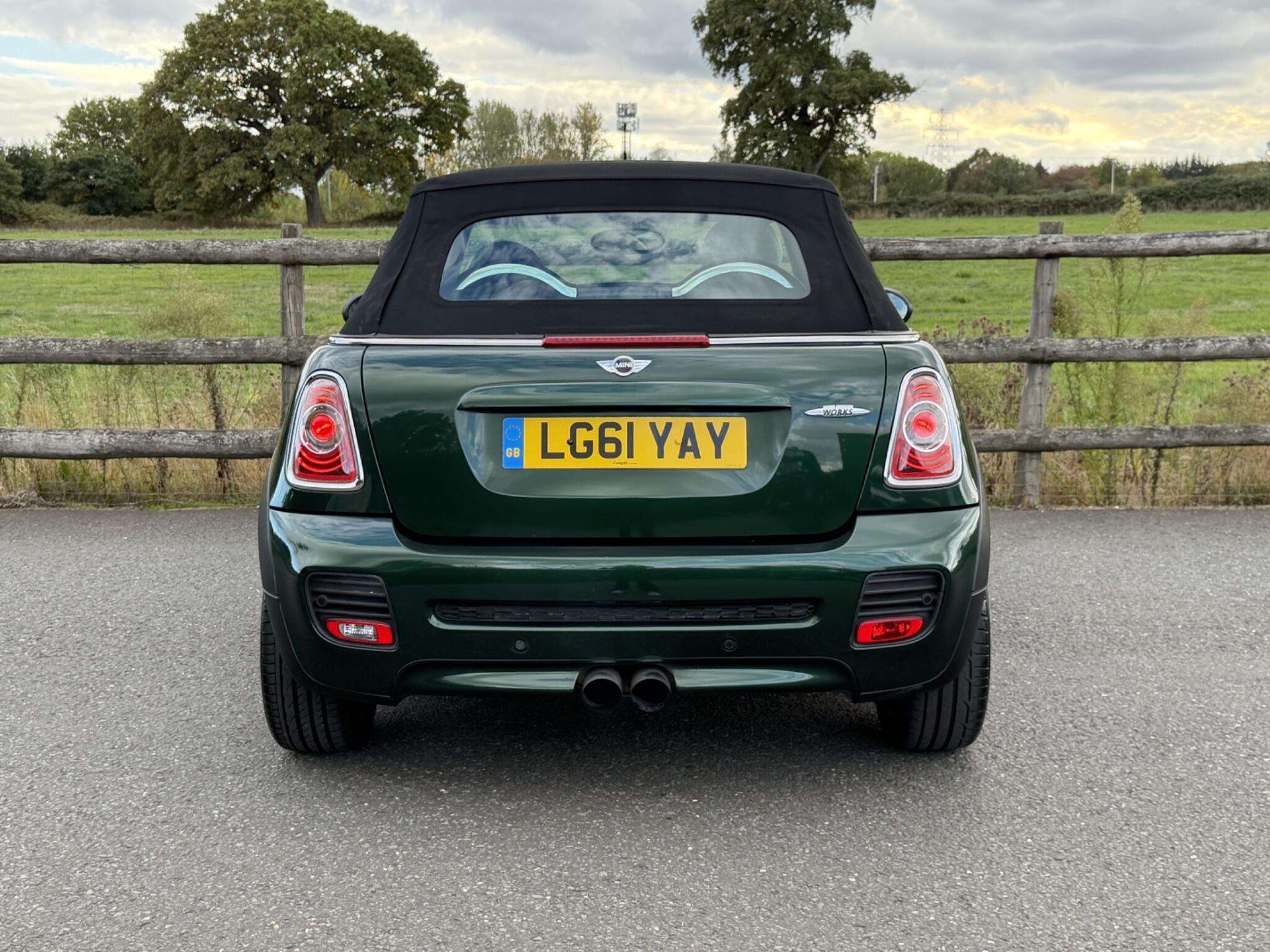 2011 MINI CONVERTIBLE 2011 MINI CONVERTIBLE