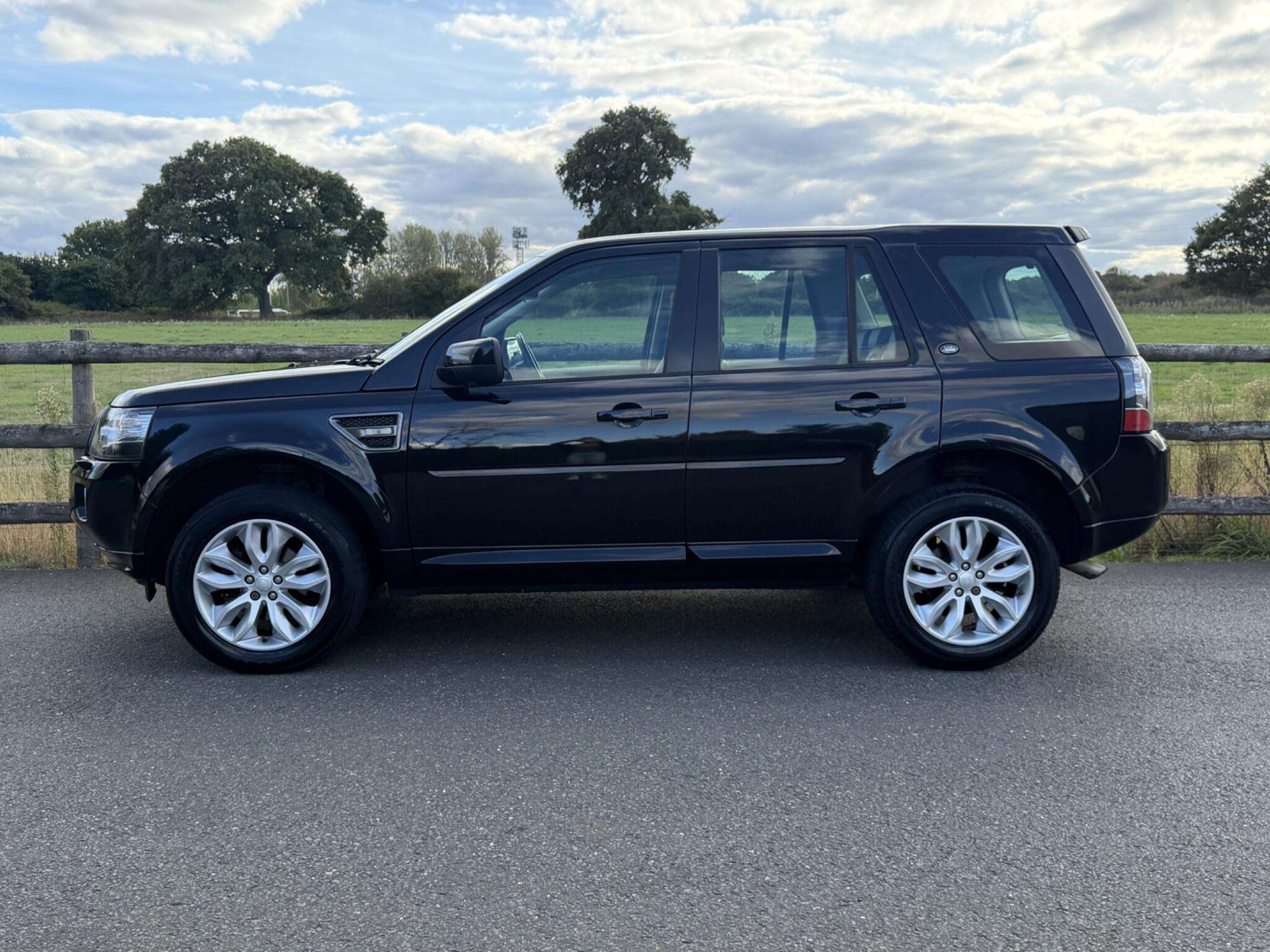 2014 LAND ROVER FREELANDER 2 2014 LAND ROVER FREELANDER 2