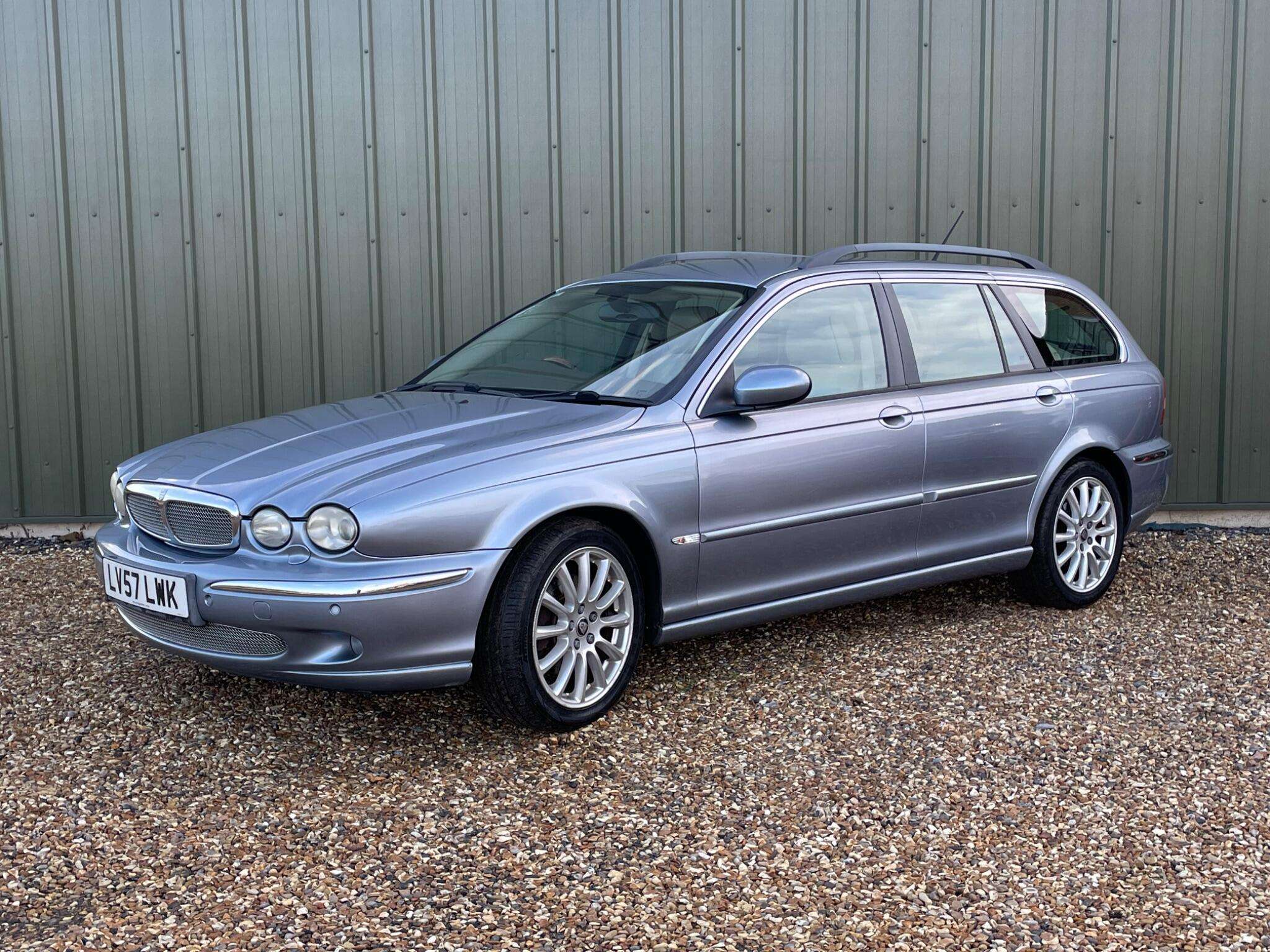 A 2007 JAGUAR X-TYPE 3.0 V6 Sovereign (AWD) 5dr A 2007 JAGUAR X-TYPE 3.0 V6 Sovereign (AWD) 5dr