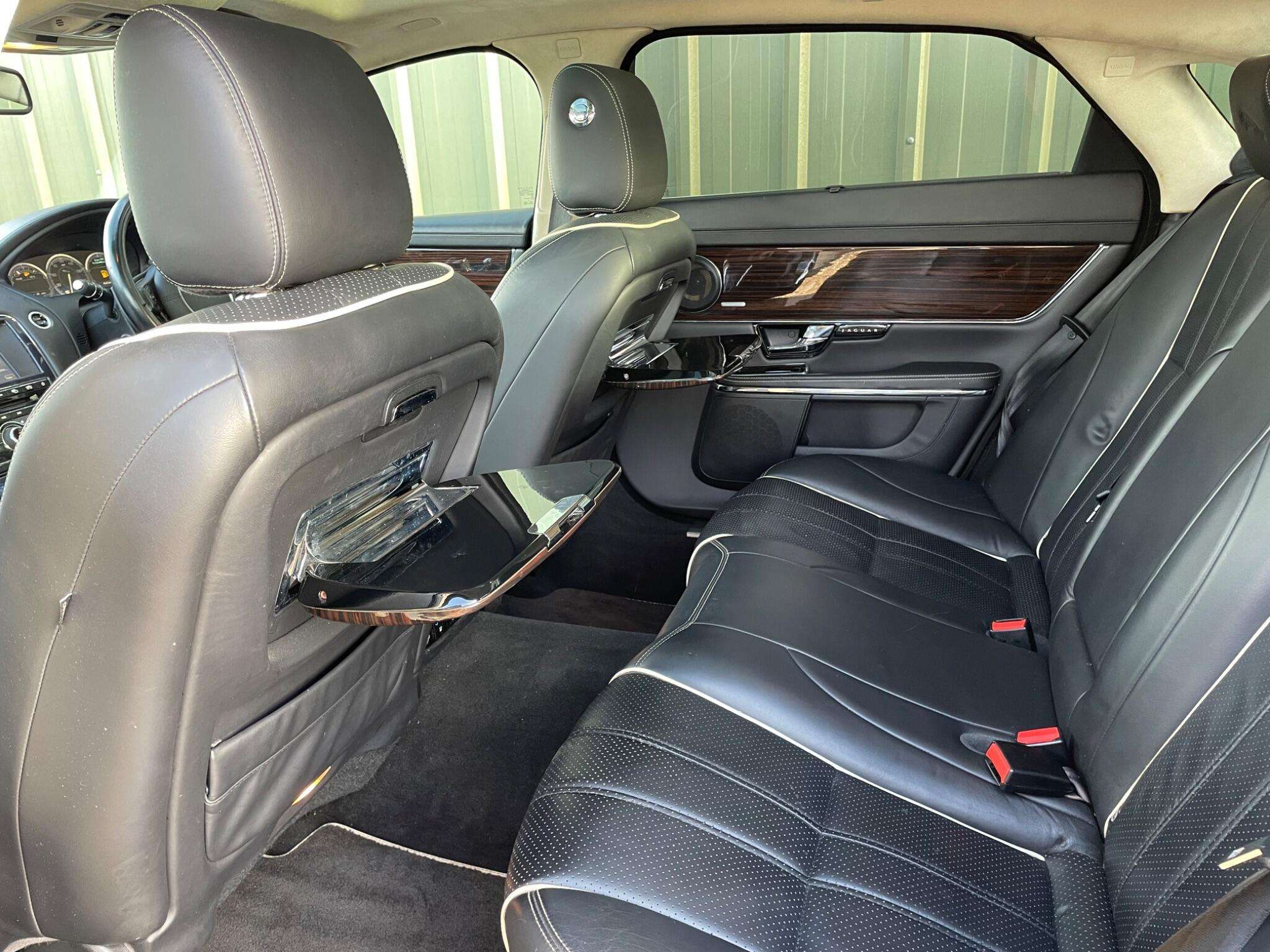 2010 JAGUAR XJ 2010 JAGUAR XJ