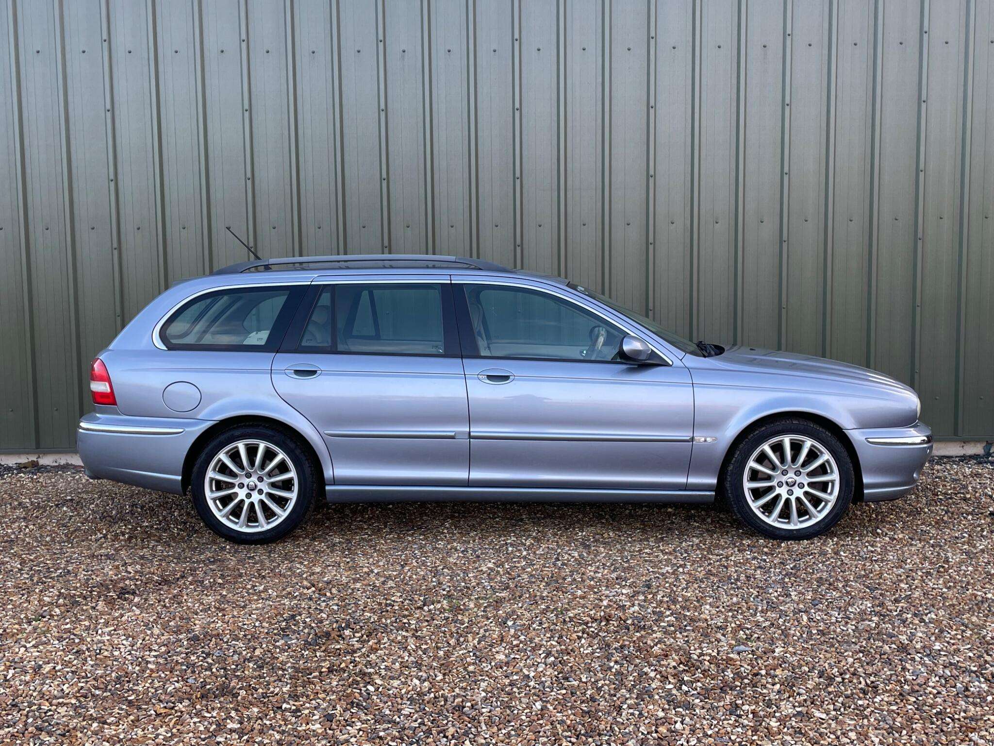 A 2007 JAGUAR X-TYPE 3.0 V6 Sovereign (AWD) 5dr A 2007 JAGUAR X-TYPE 3.0 V6 Sovereign (AWD) 5dr