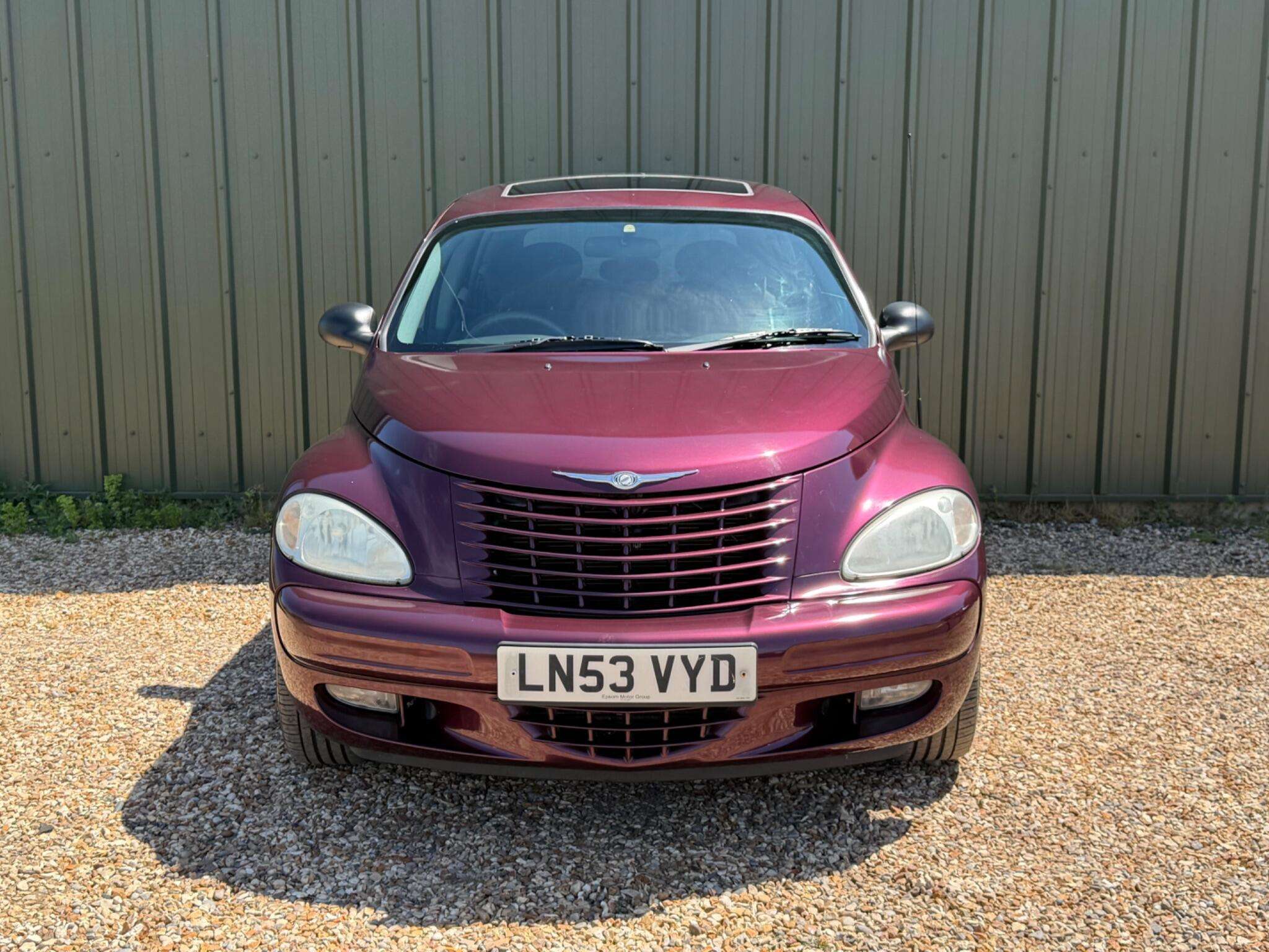 A 2003 CHRYSLER PT CRUISER 2.0 Touring 5dr A 2003 CHRYSLER PT CRUISER 2.0 Touring 5dr