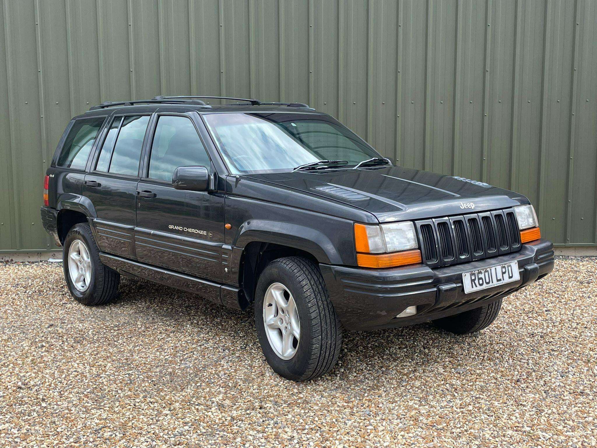 A 1998 JEEP GRAND CHEROKEE 4.0 Orvis 4WD 5dr A 1998 JEEP GRAND CHEROKEE 4.0 Orvis 4WD 5dr