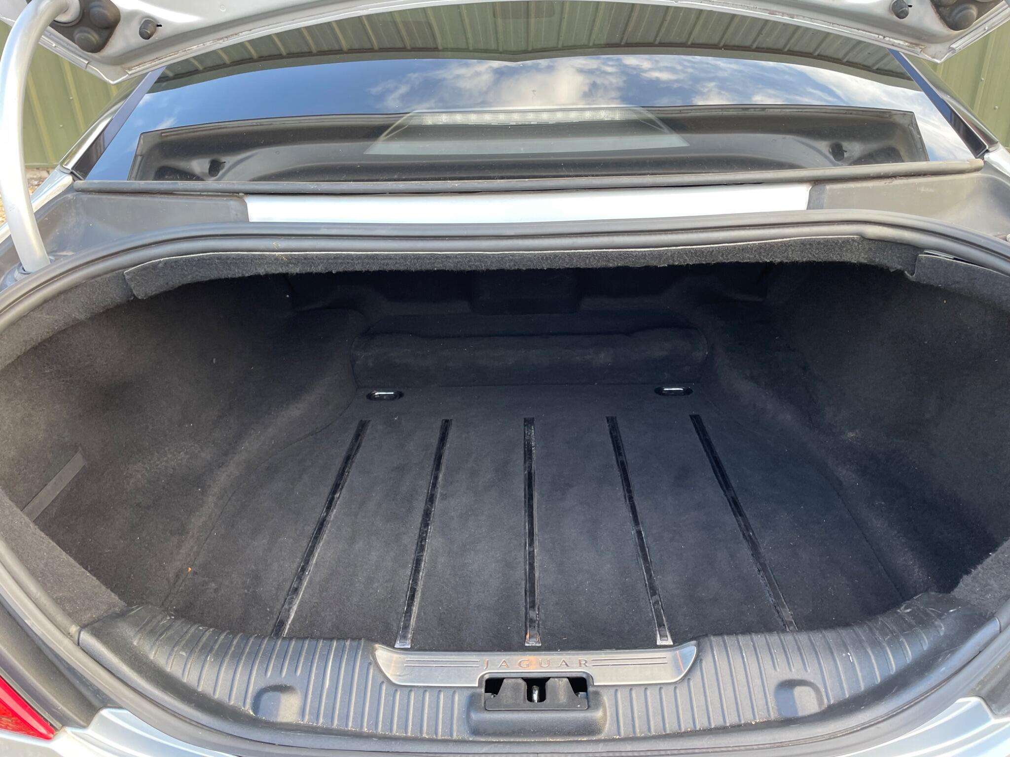 2010 JAGUAR XJ 2010 JAGUAR XJ