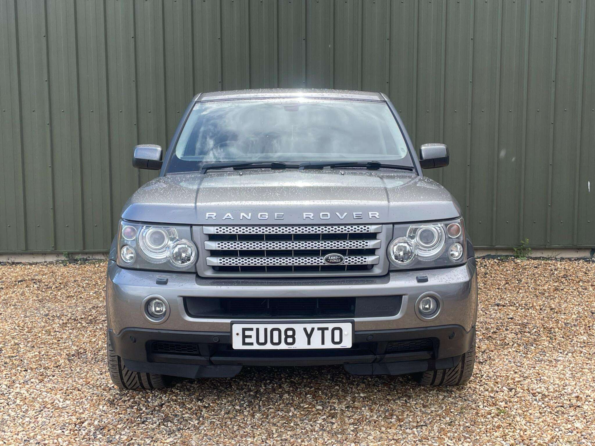 A 2008 LAND ROVER RANGE ROVER SPORT 3.6 TD V8 HSE Station Wagon 5dr A 2008 LAND ROVER RANGE ROVER SPORT 3.6 TD V8 HSE Station Wagon 5dr