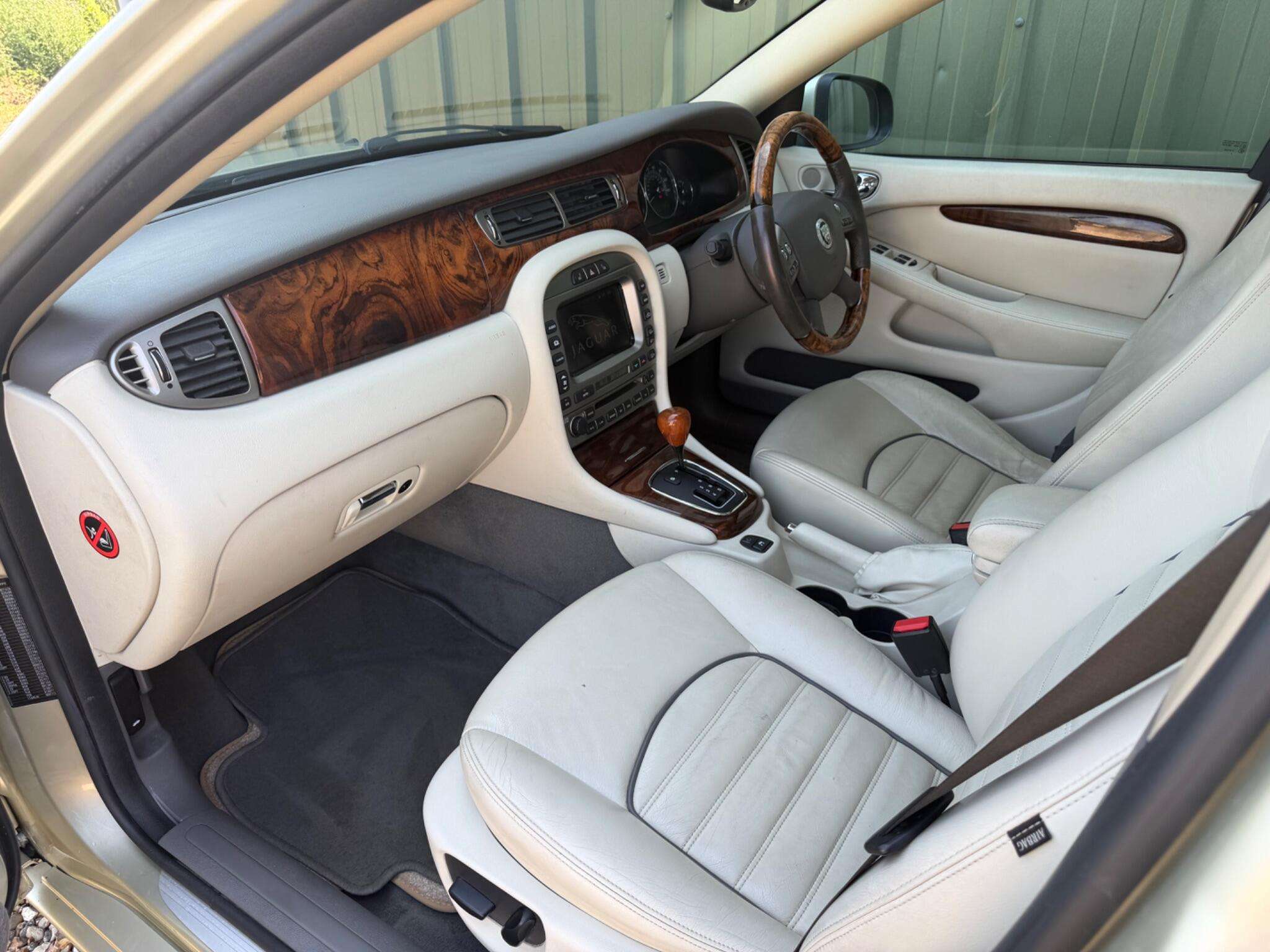 2009 JAGUAR X-TYPE 2009 JAGUAR X-TYPE