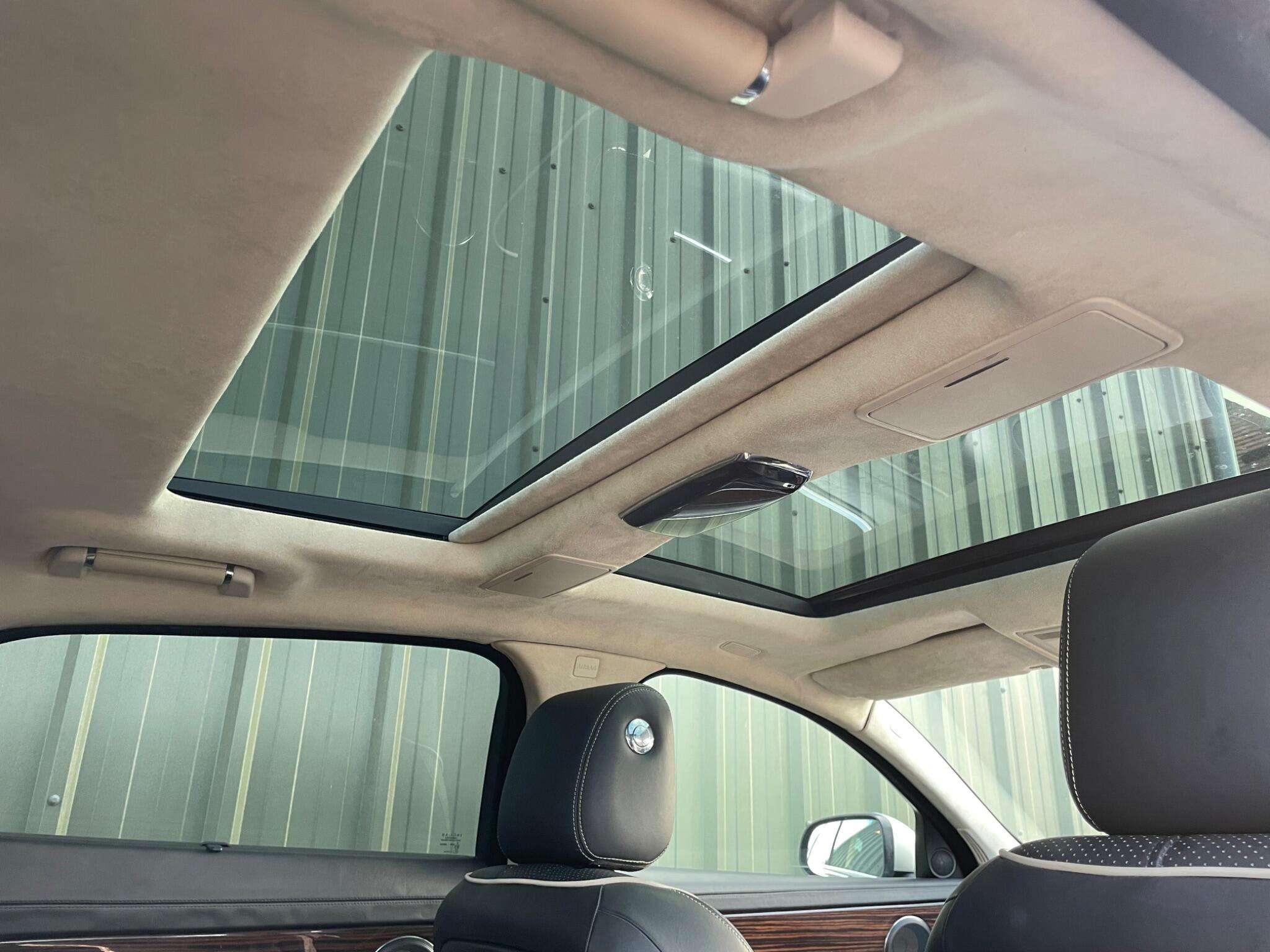 2010 JAGUAR XJ 2010 JAGUAR XJ