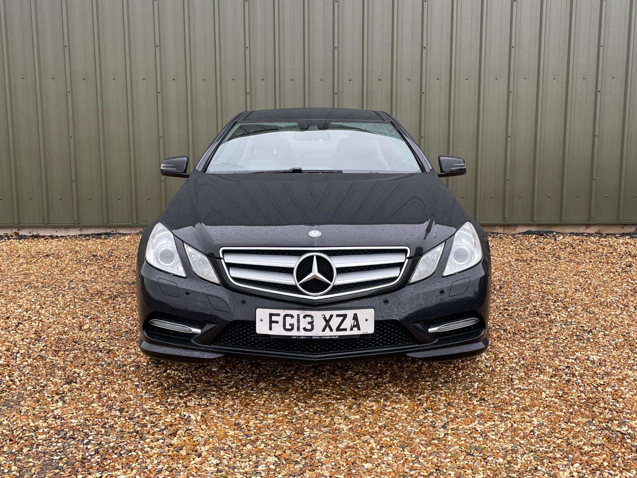 A 2013 MERCEDES-BENZ E CLASS 1.8 E200 BlueEfficiency Sport G-Tronic+ Euro 5 (s/s) 2dr A 2013 MERCEDES-BENZ E CLASS 1.8 E200 BlueEfficiency Sport G-Tronic+ Euro 5 (s/s) 2dr