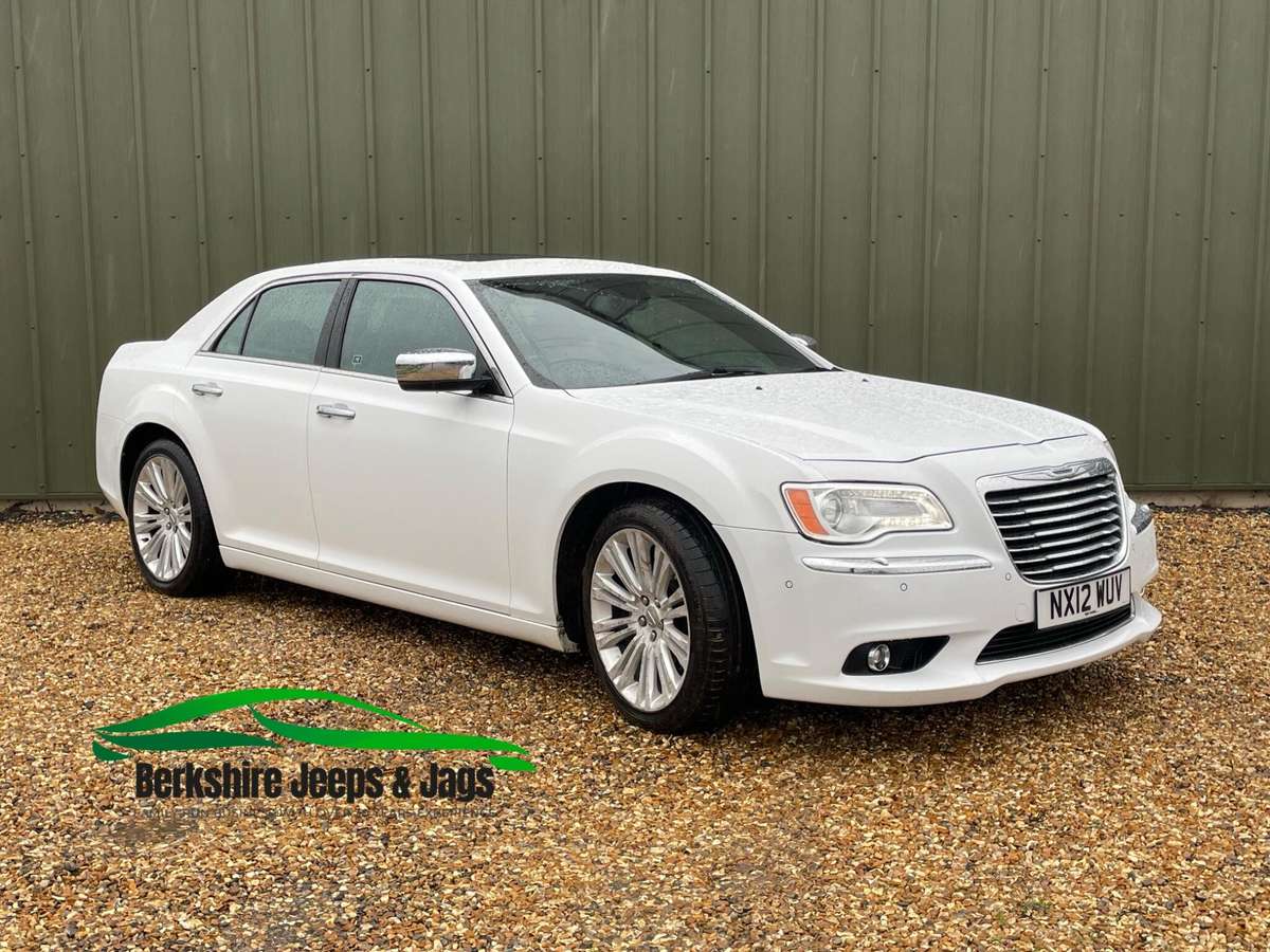 Check out this Chrysler 300c 2012 Diesel Automatic